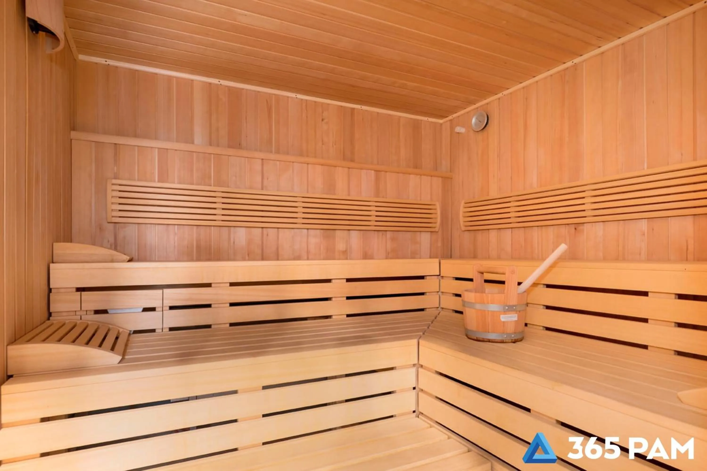 Sauna in 365PAM - Apartament z BASENEM Polanki Park