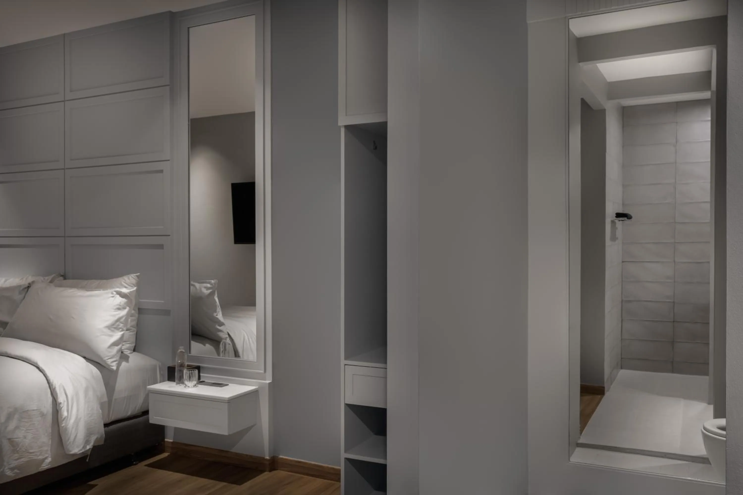 Bathroom, Bed in Sirinati Ban Thung Samo Khao Kho