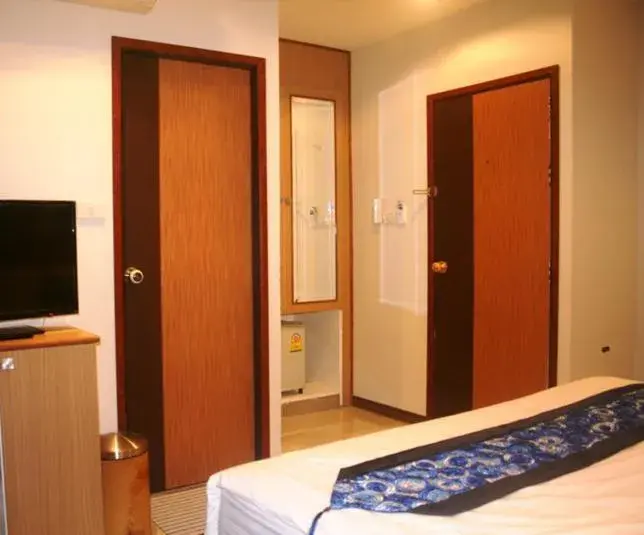 Decorative detail, Bed in Star Residency Hotel Decorative detail, Bed in Star Residency Hotel