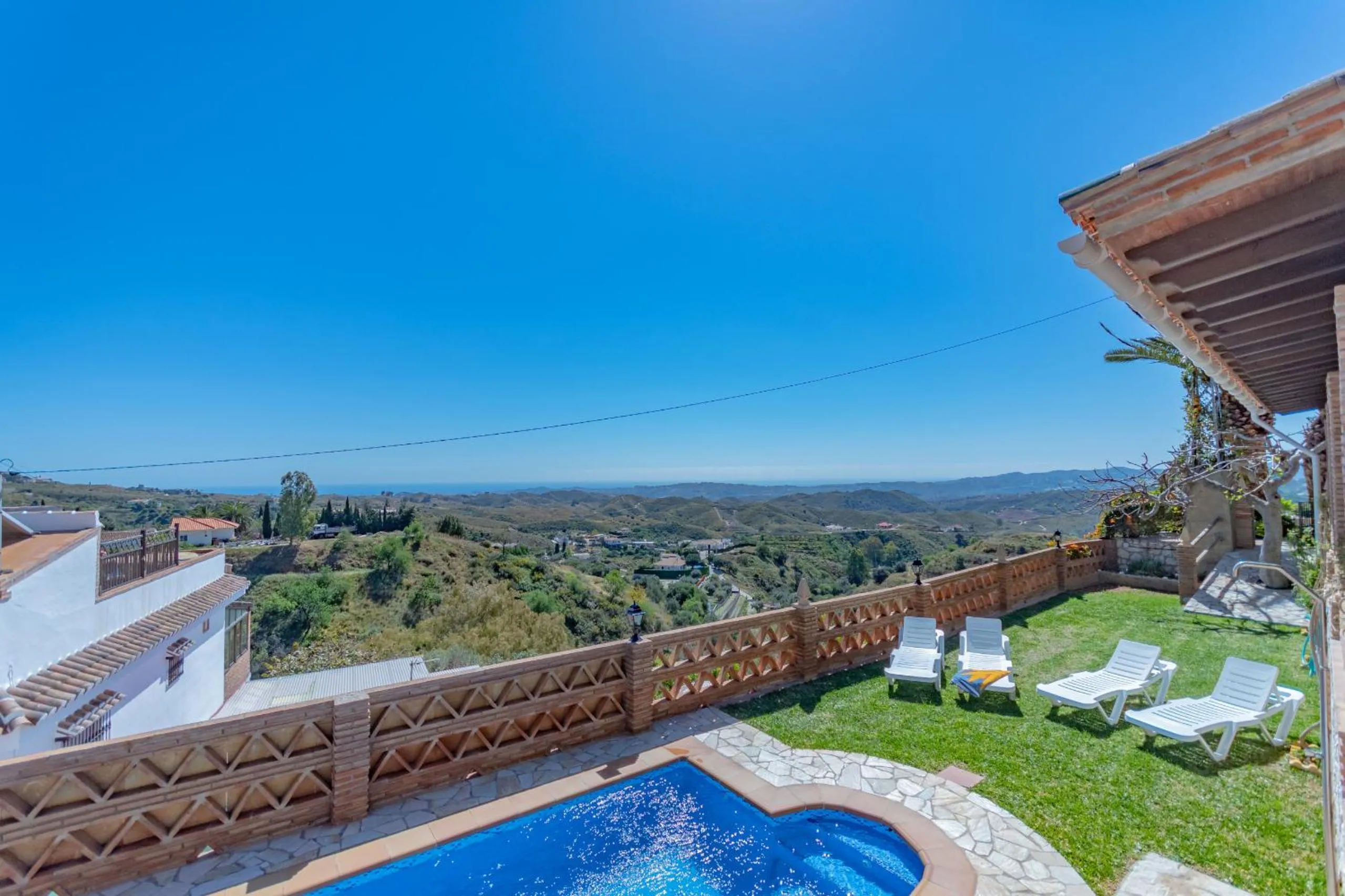 Cubo's Villa Ana Valtocado