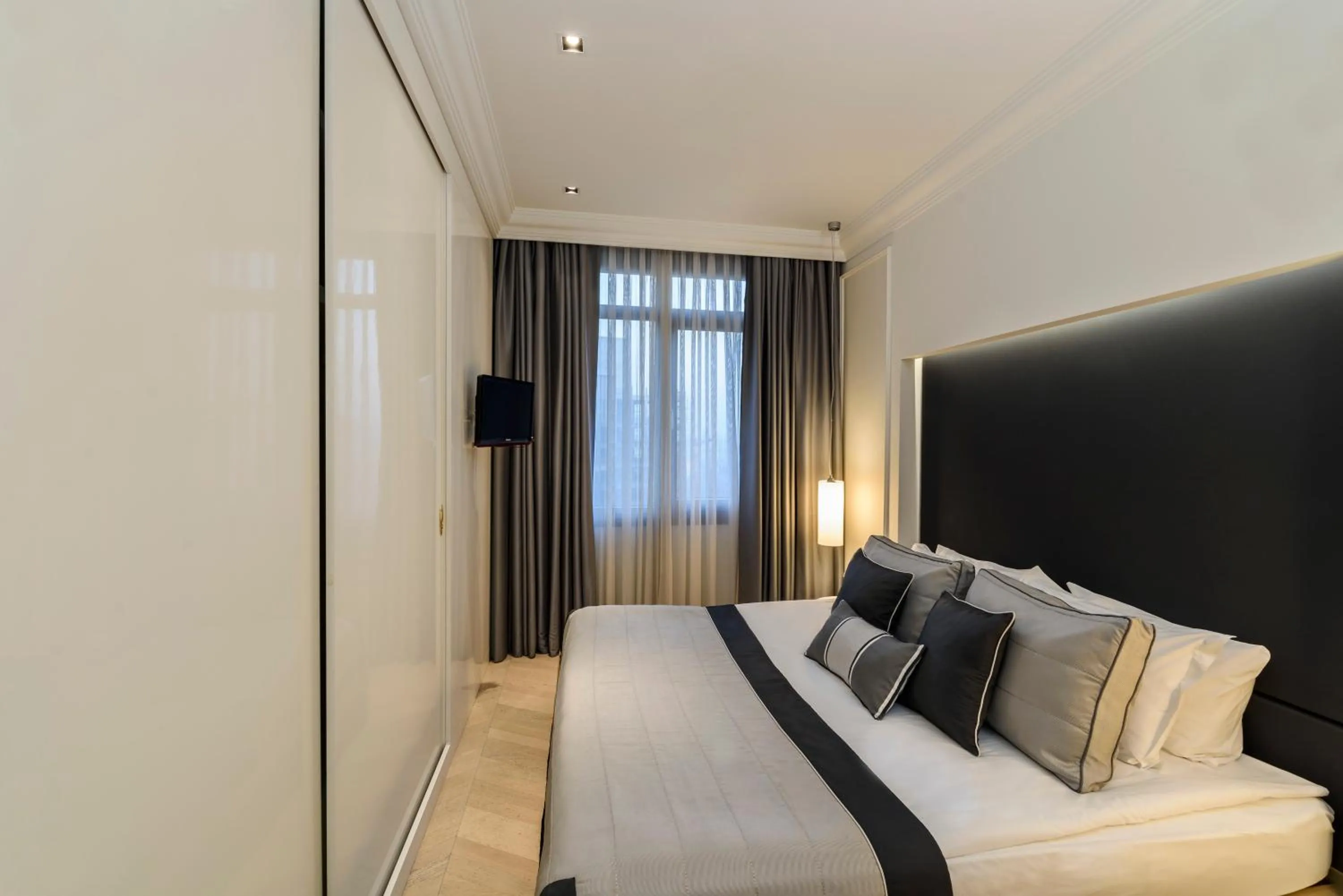 Bedroom, Bed in Stay Lab Taksim 15 Suites