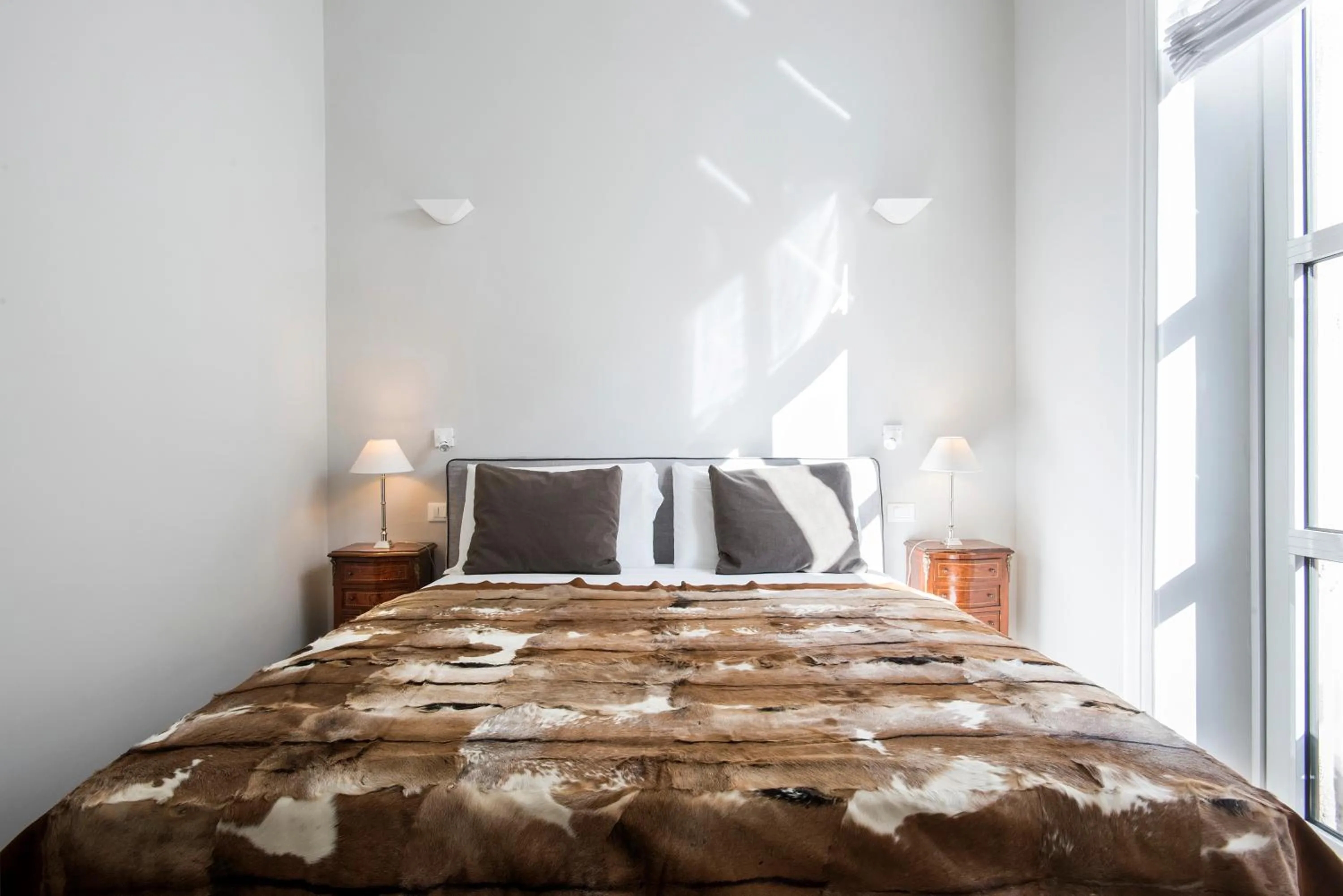 Bed in SPA Apartment Via Barberini