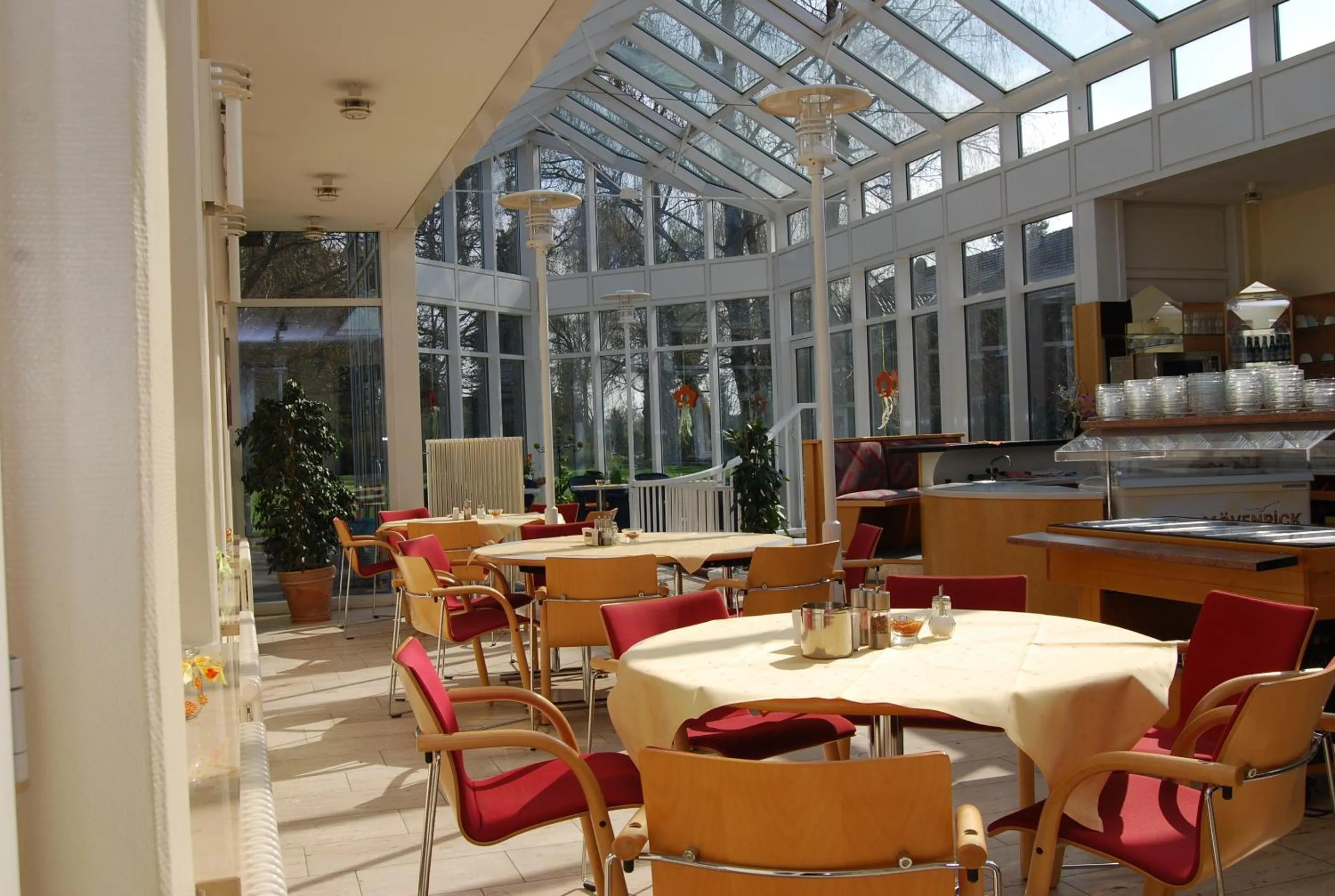 Restaurant/places to eat in Krelinger Freizeit- und Tagungszentrum