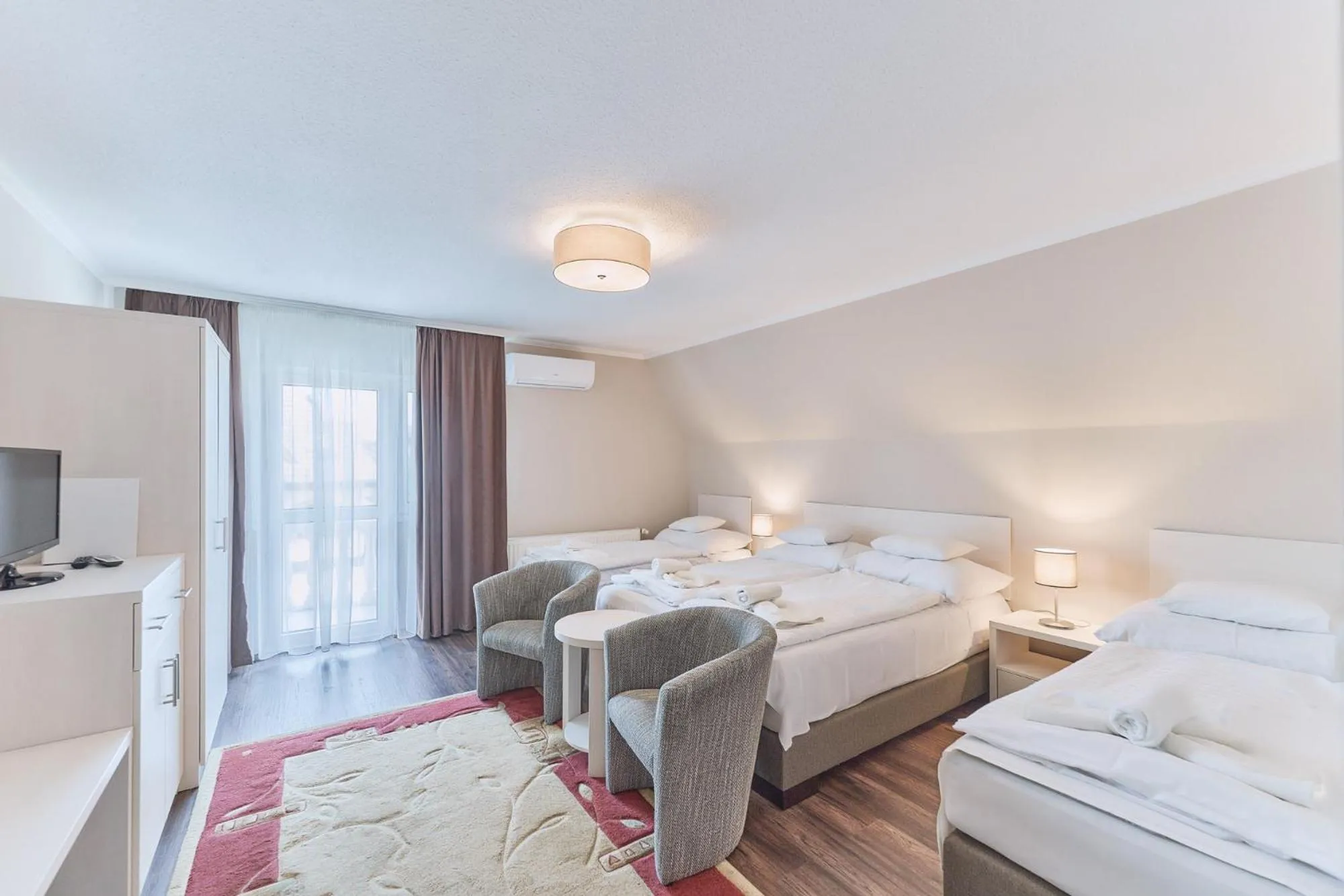 Bed in Tokajer Wellness Panzió