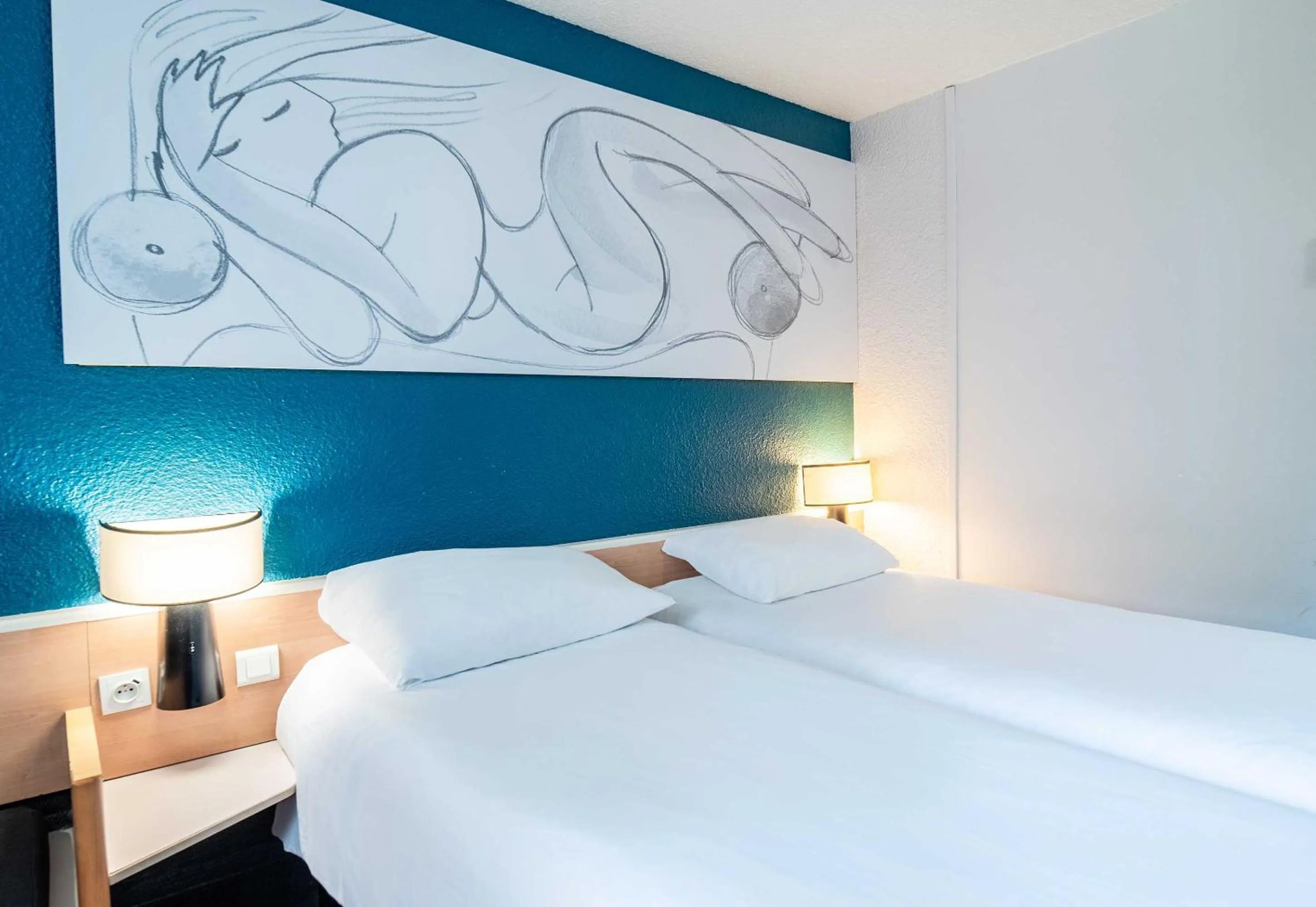 Bed in ibis Limoges Nord