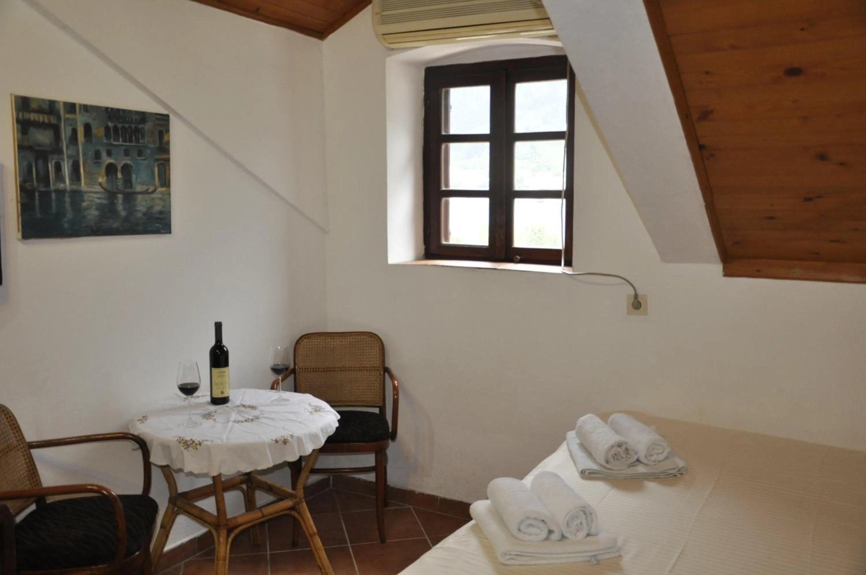 Bed in Apartments Vujošević
