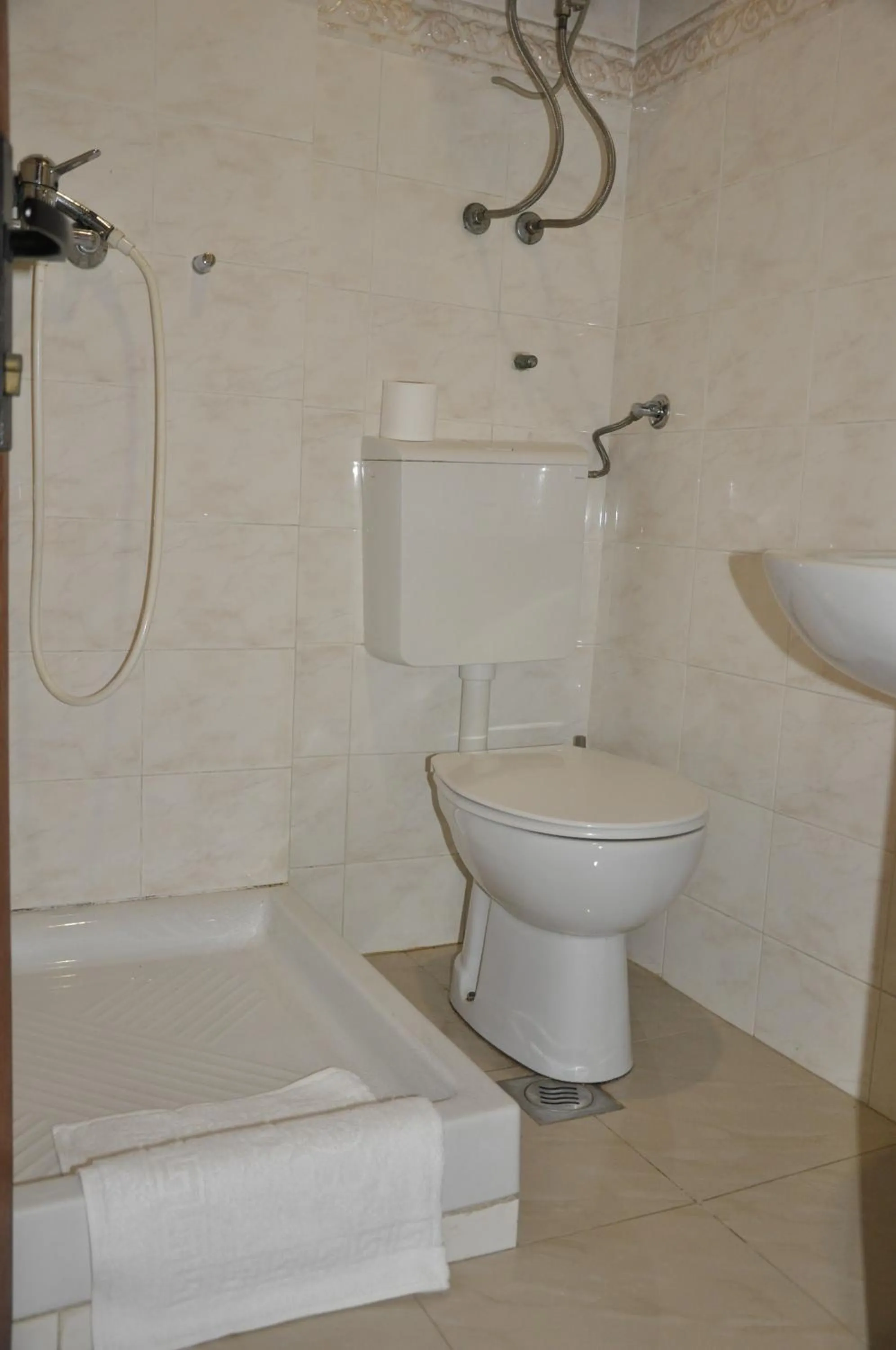 Shower in Apartments Vujošević