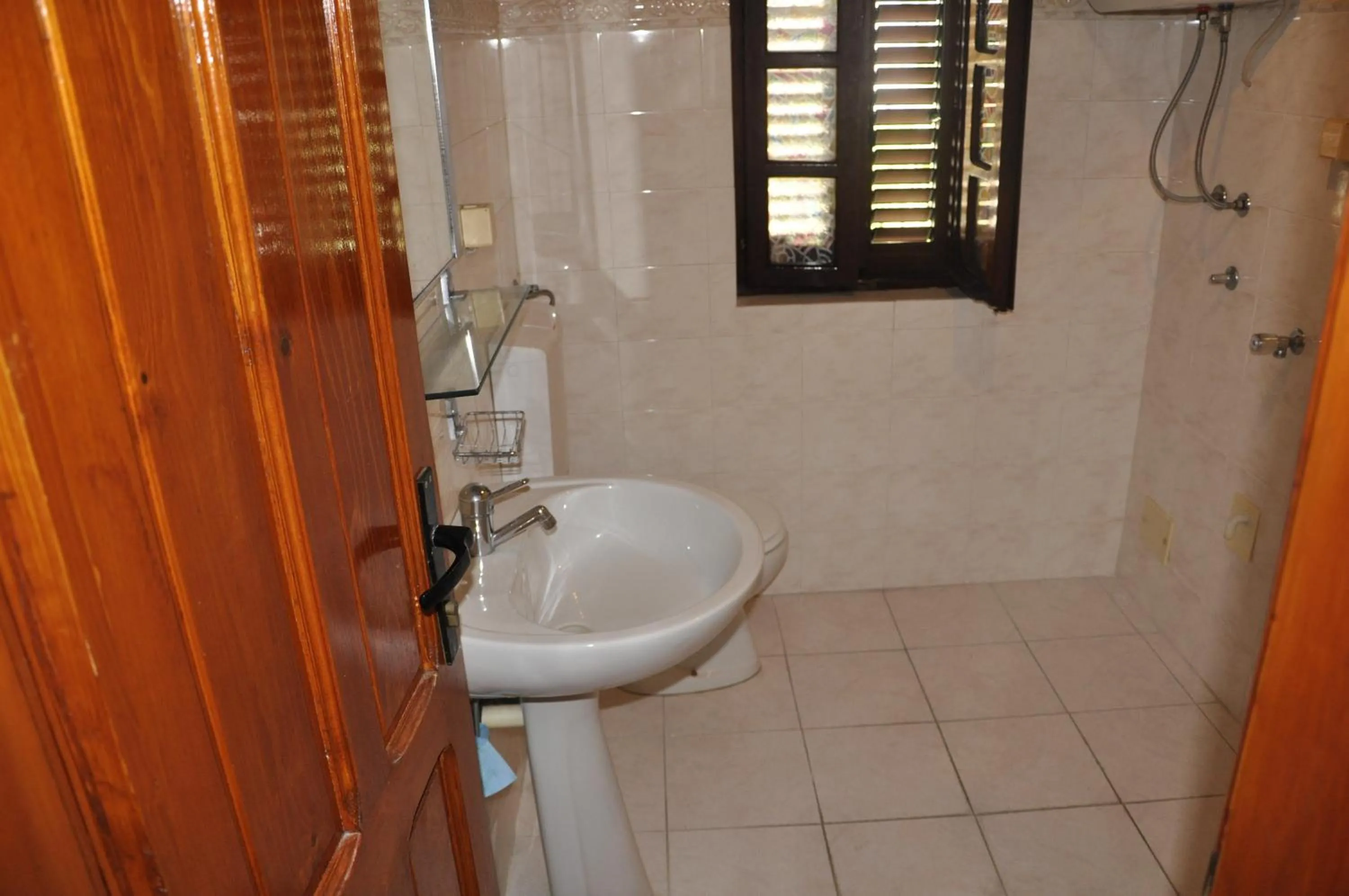 Shower in Apartments Vujošević
