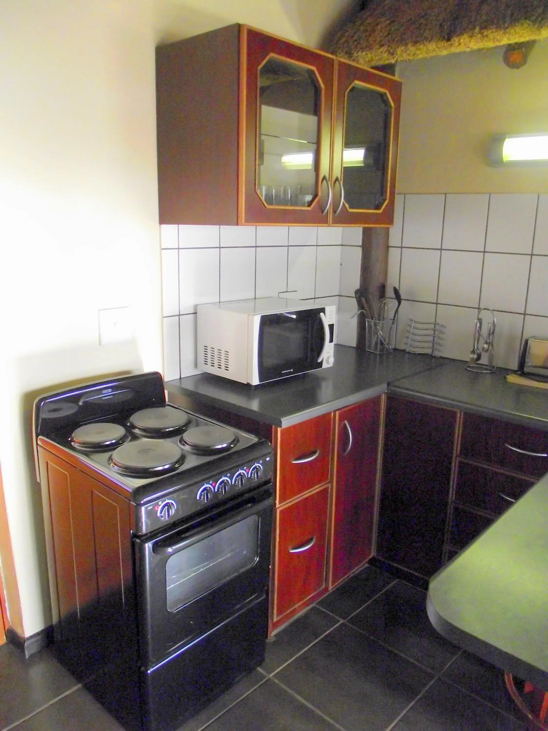 Kitchen or kitchenette in Oranjerus Resort