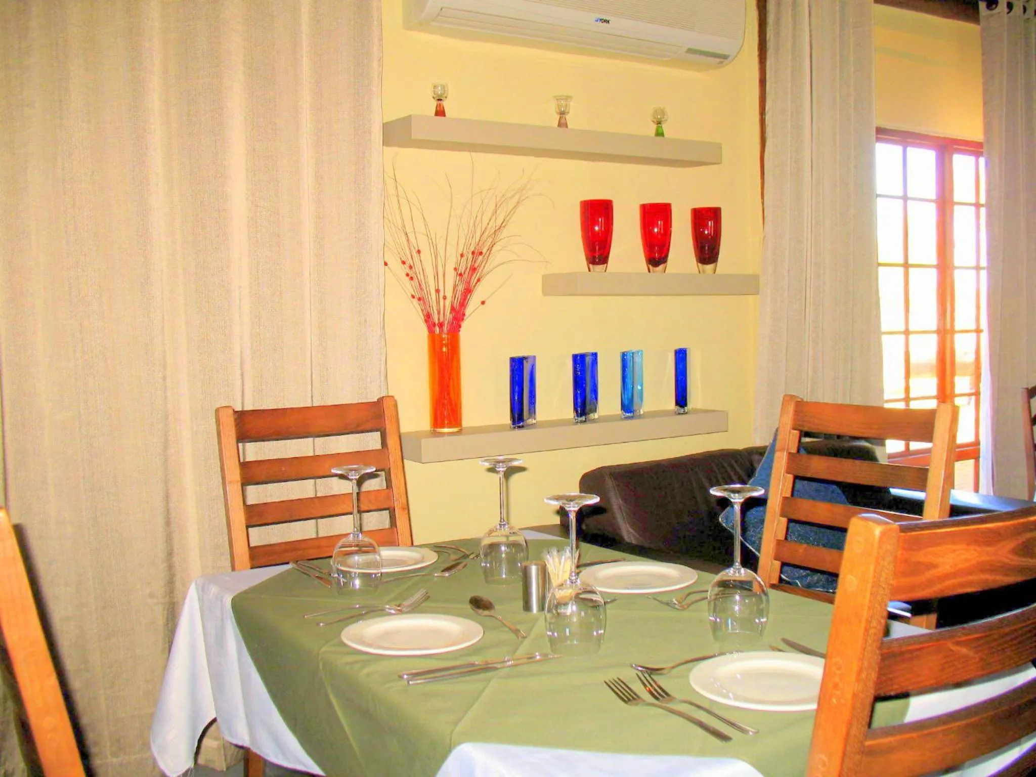 Dining area in Oranjerus Resort