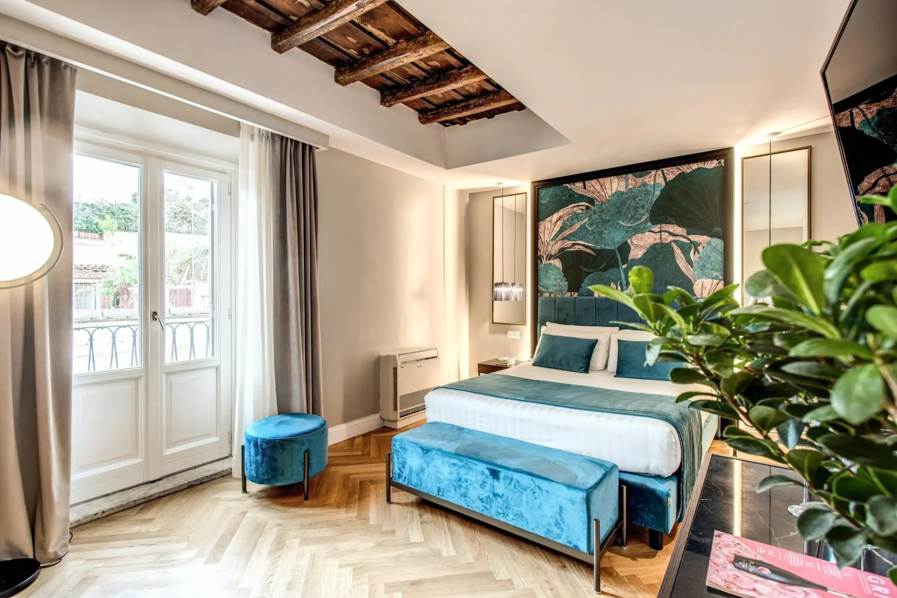 Bed in Hotel 55 Fifty-Five - Maison d'Art Collection Bed in Hotel 55 Fifty-Five - Maison d'Art Collection