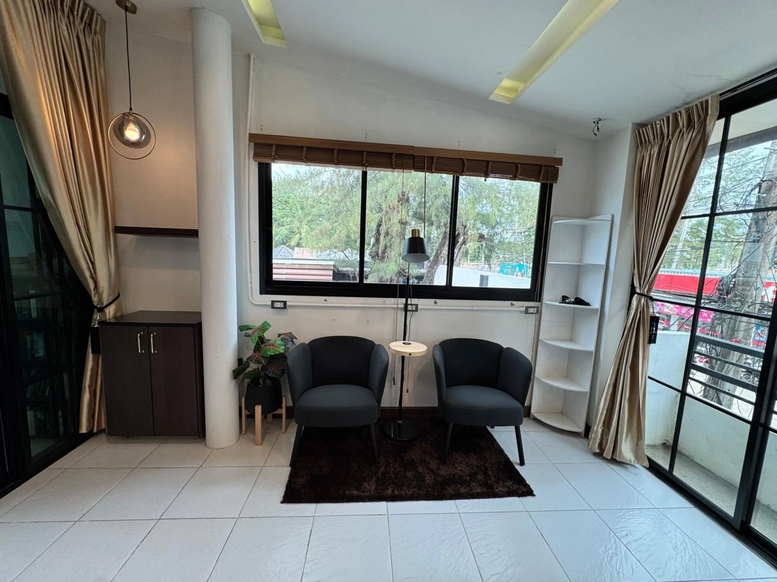 Naiyang Discovery Beach Resort