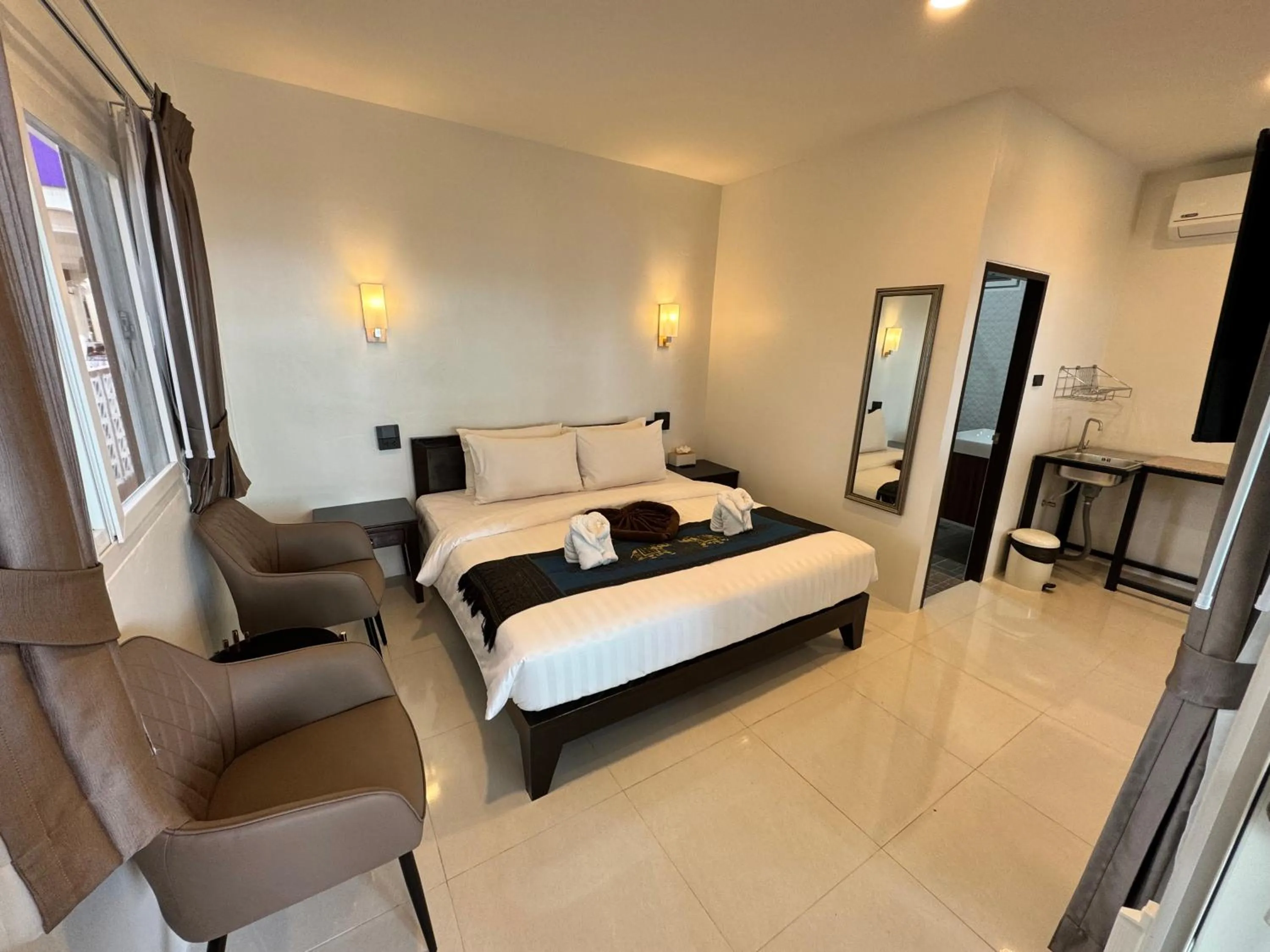 Bed in Naiyang Discovery Beach Resort