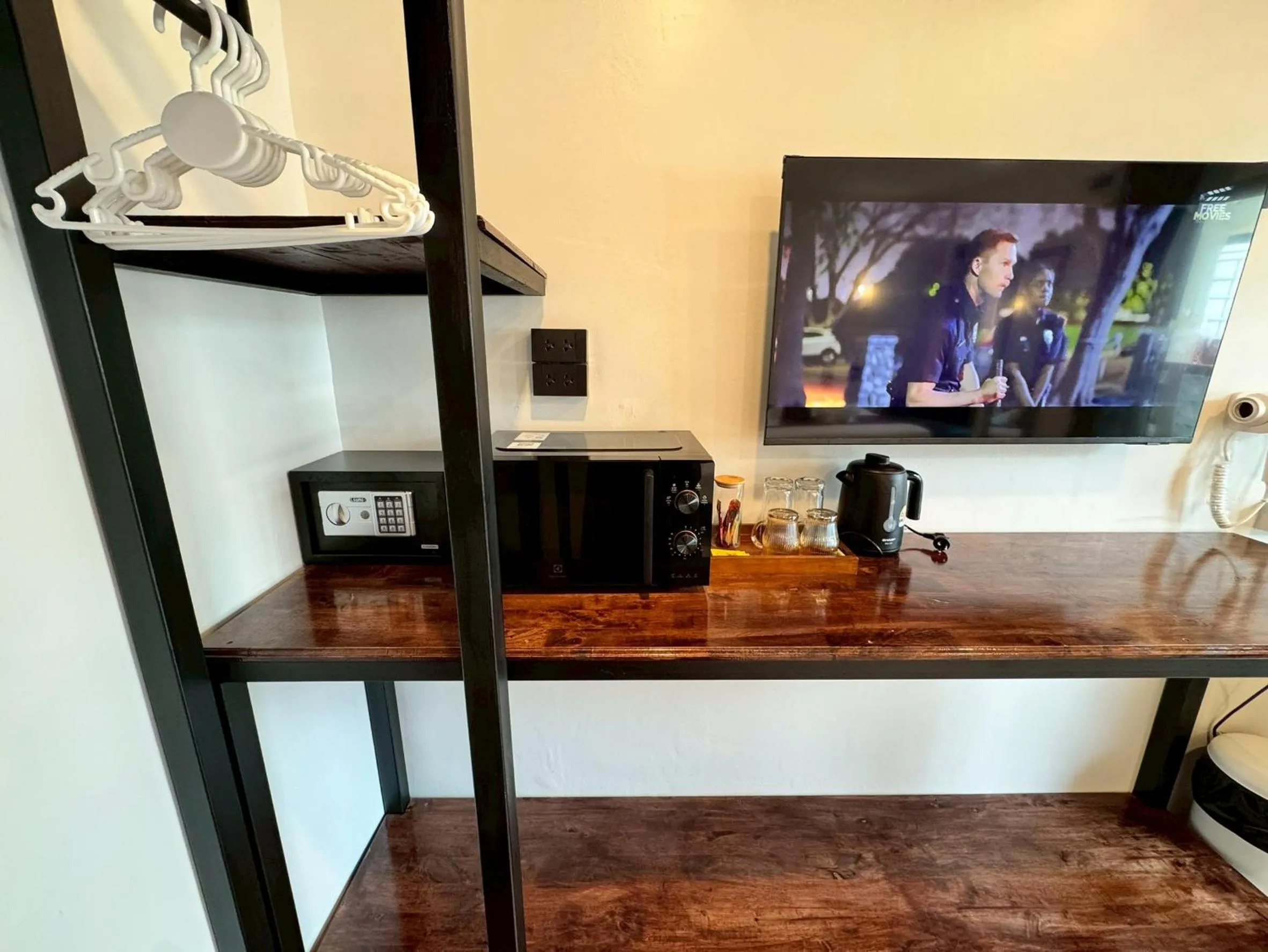 Coffee/tea facilities in Naiyang Discovery Beach Resort