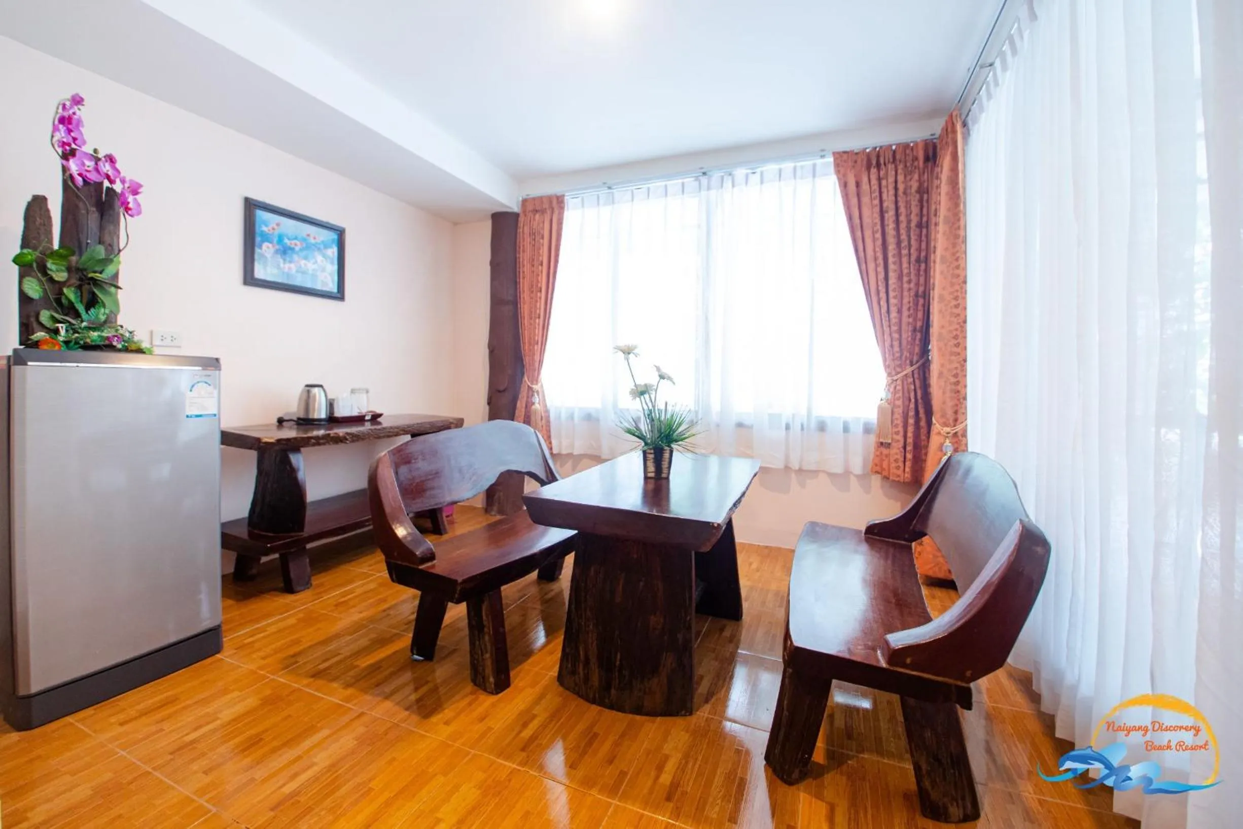 Seating area in Naiyang Discovery Beach Resort