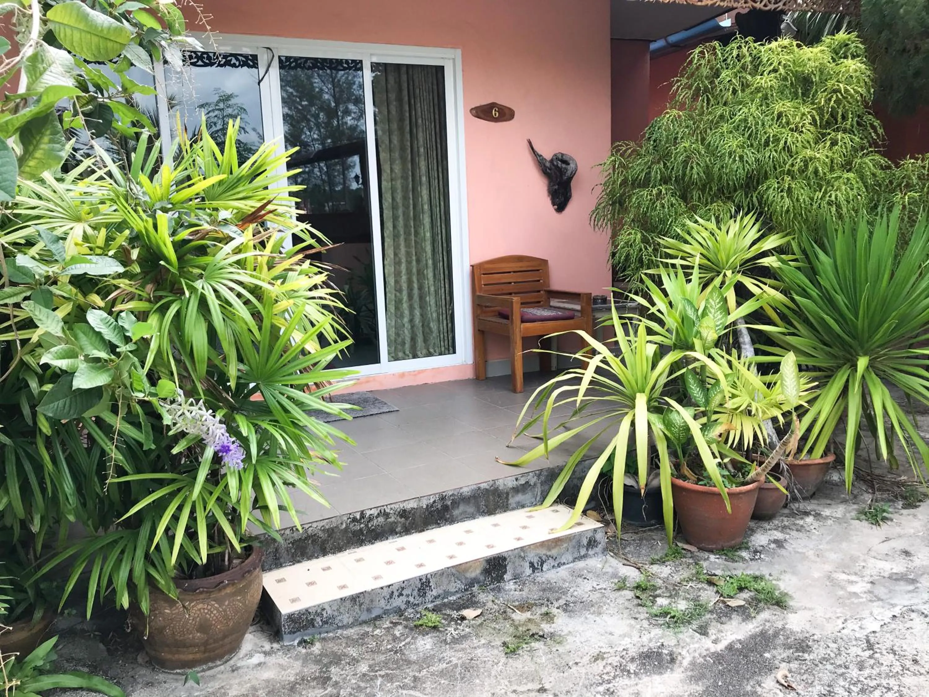 Discovery House Hotel SHA Plus