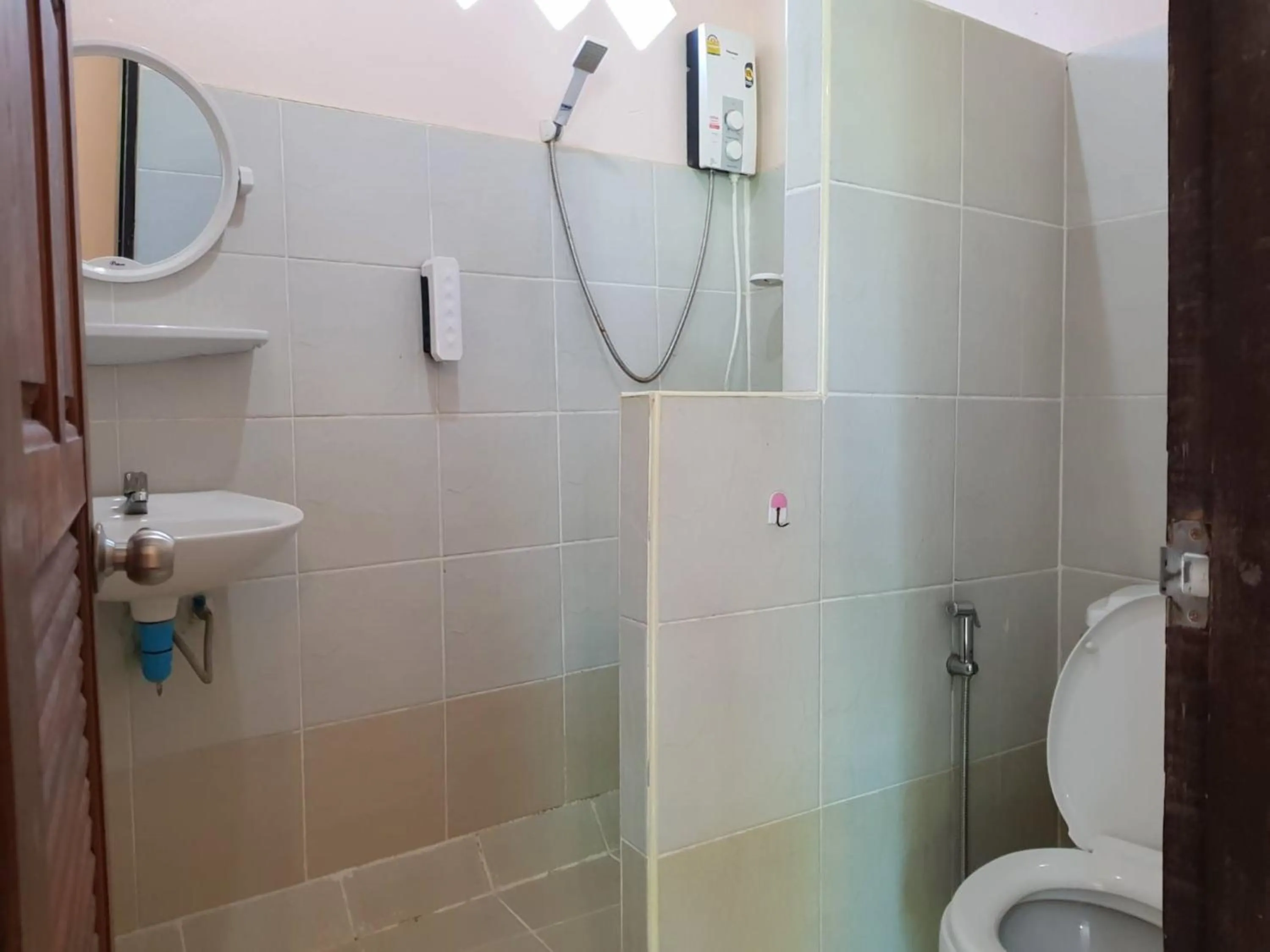 Bathroom in Discovery House Hotel SHA Plus