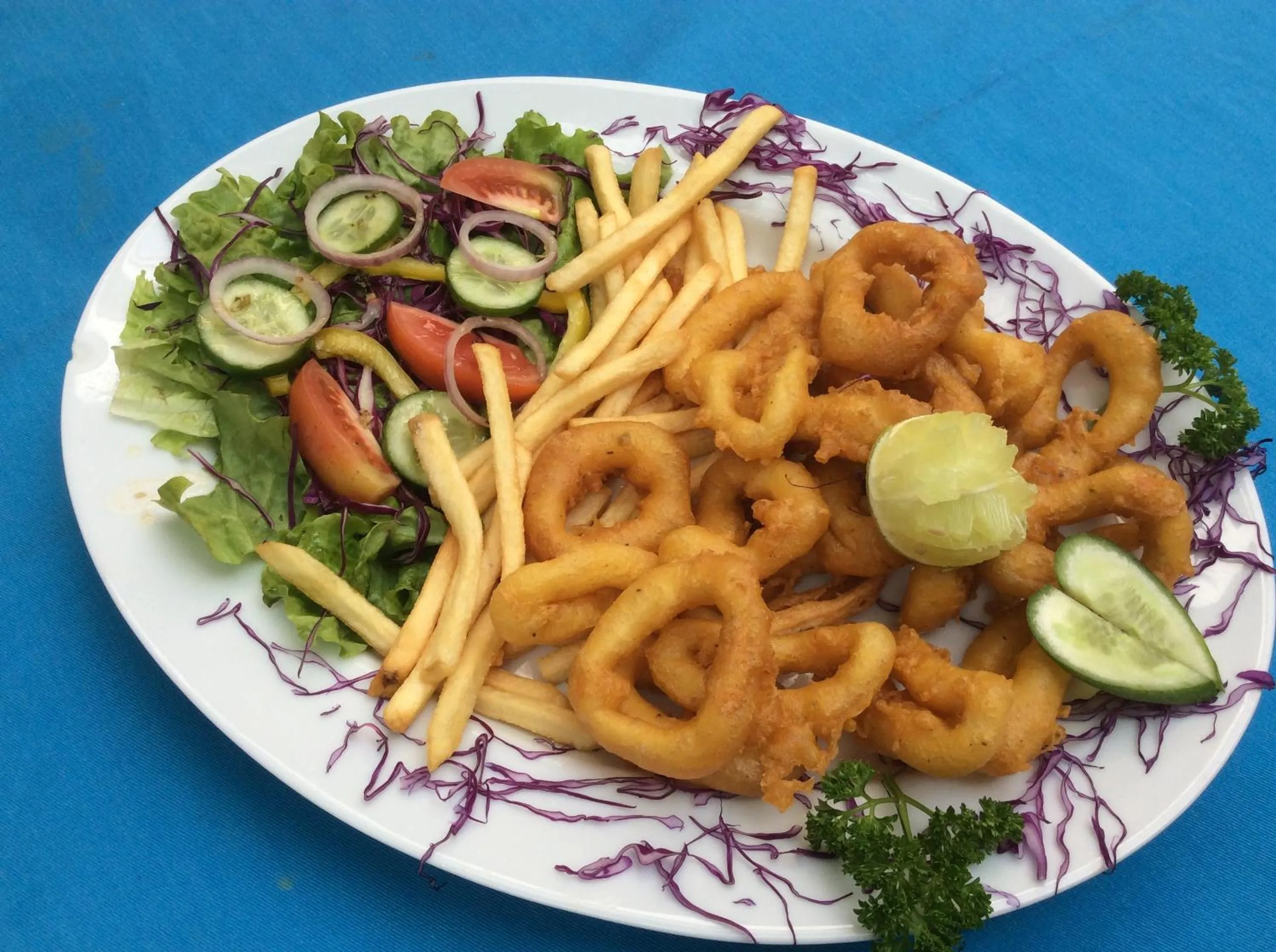 Lunch in International Beach Hotel & Restaurant