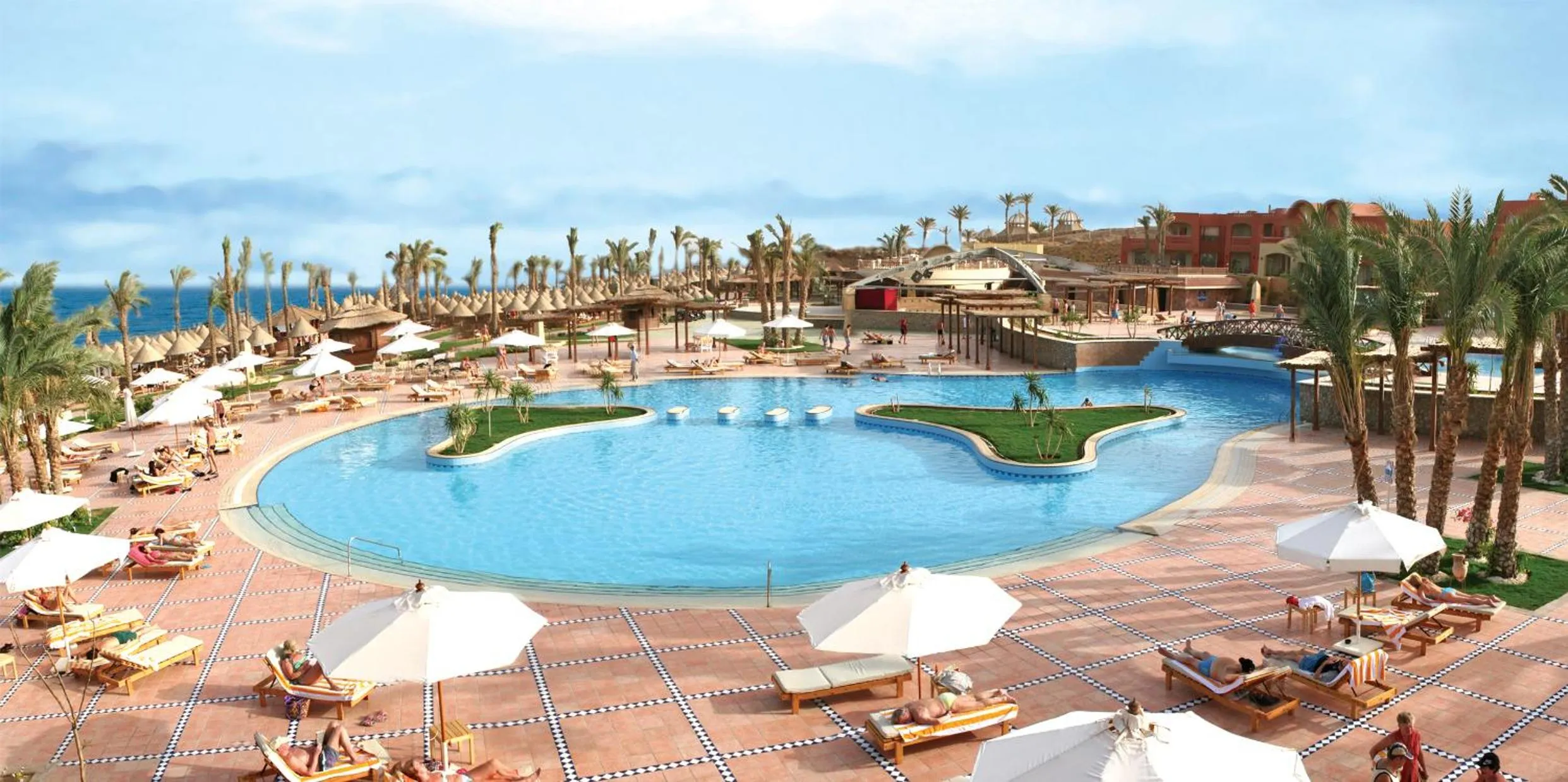 Swimming pool in Sharm Grand Plaza Resort - Families and Couples Only