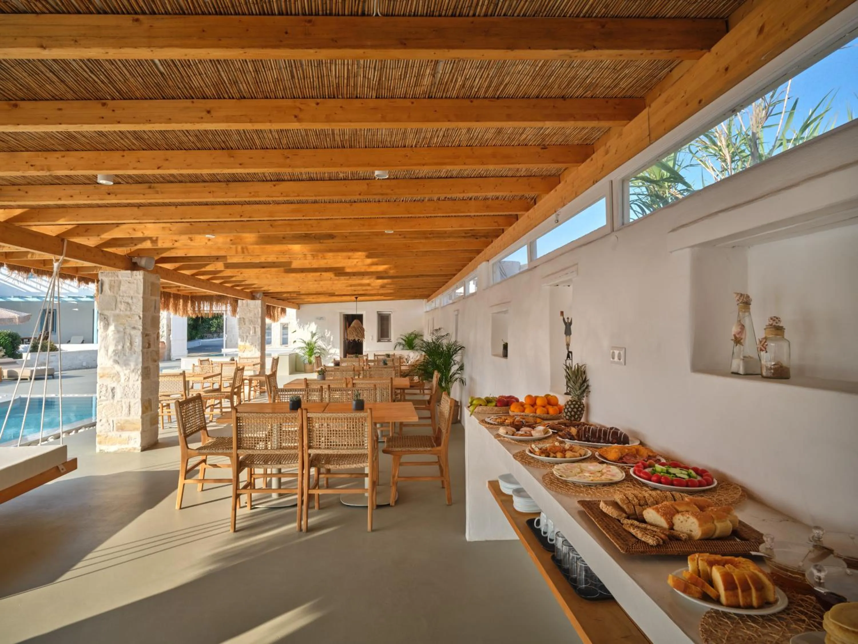 Breakfast in Blue Mare Villas