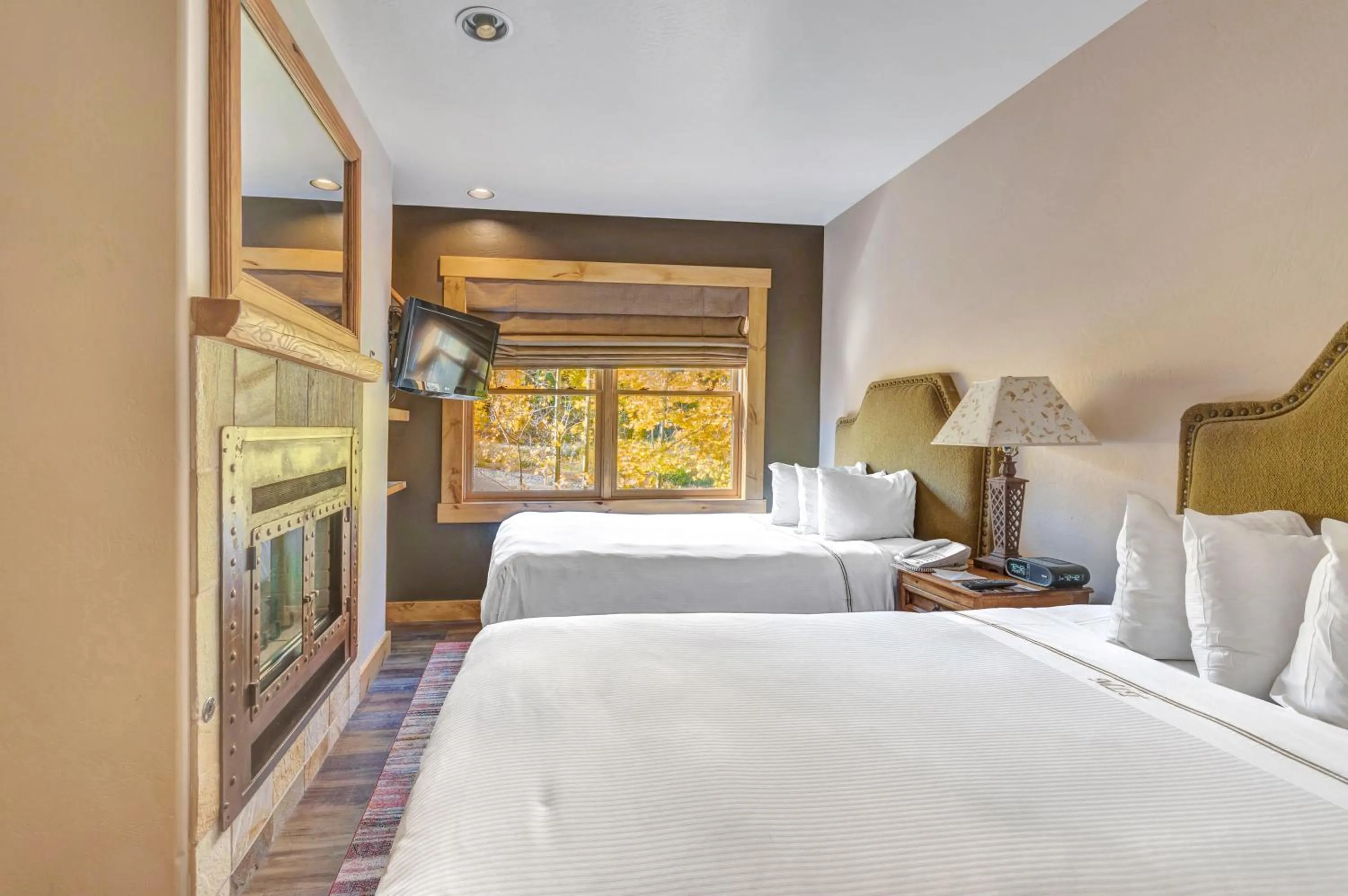 Bed in Mountain Lodge Telluride