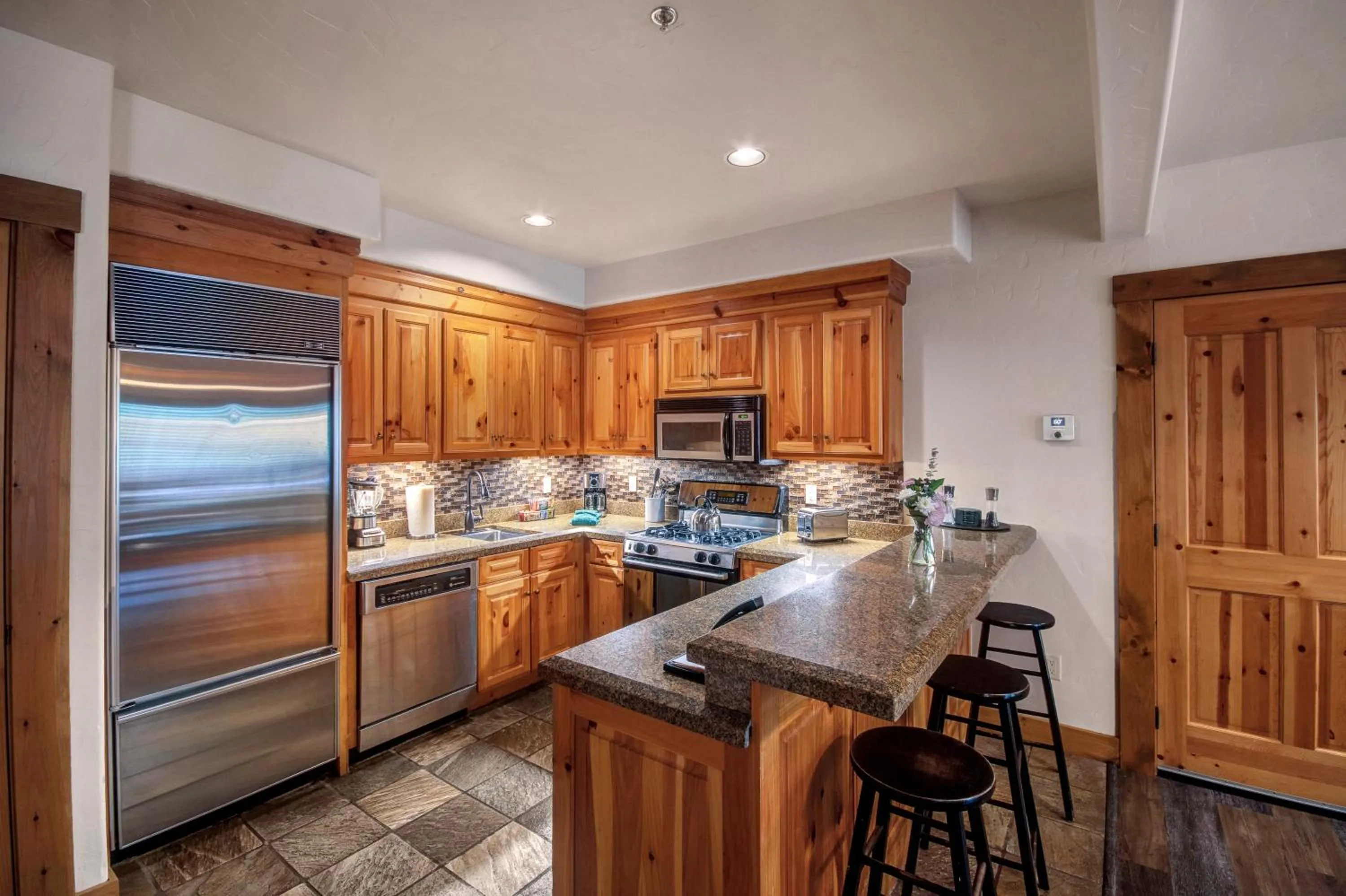 Kitchen or kitchenette in Mountain Lodge Telluride
