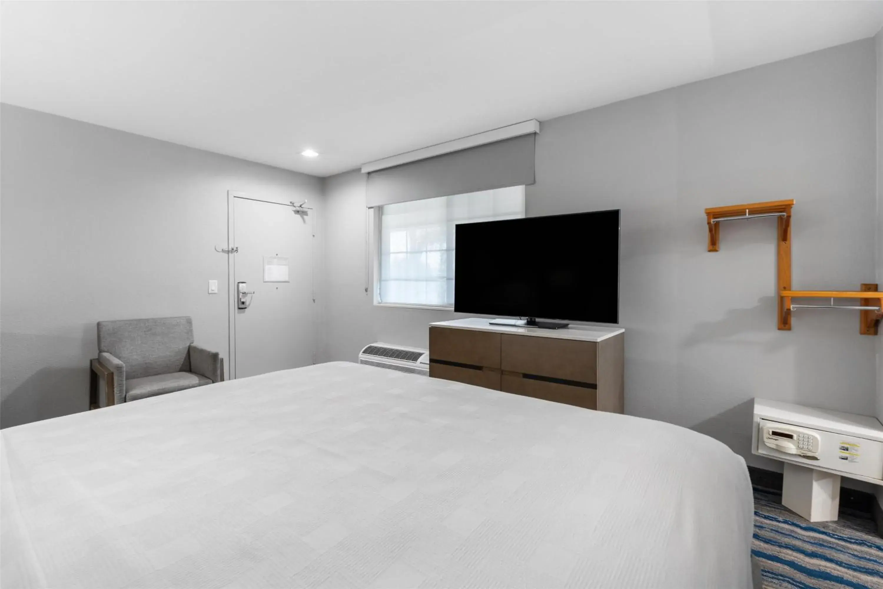 Bedroom, Bed in Best Western San Diego/Miramar Hotel Bedroom, Bed in Best Western San Diego/Miramar Hotel