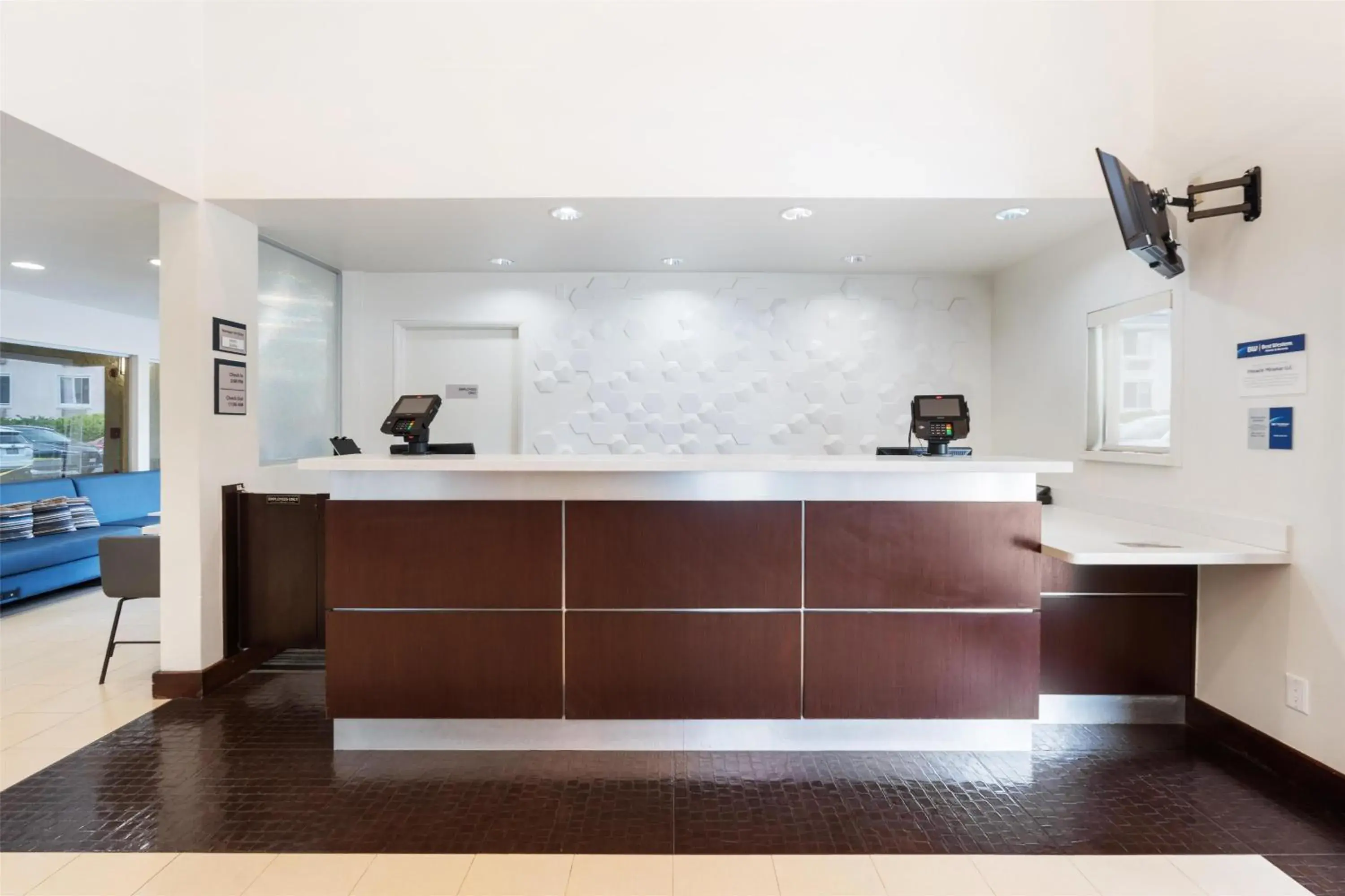 Lobby or reception in Best Western San Diego/Miramar Hotel Lobby or reception in Best Western San Diego/Miramar Hotel