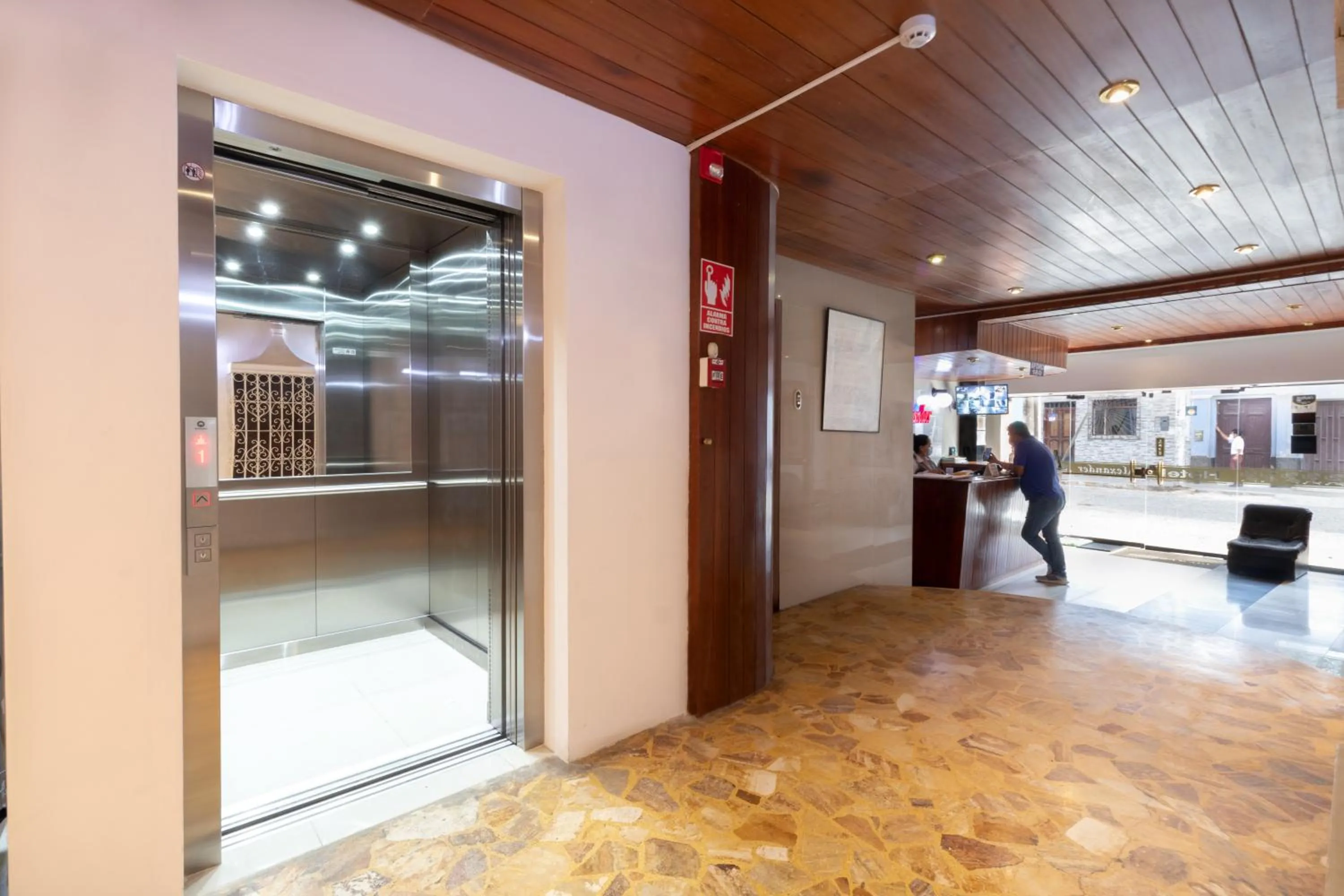 Lobby or reception in Hotel Alexander