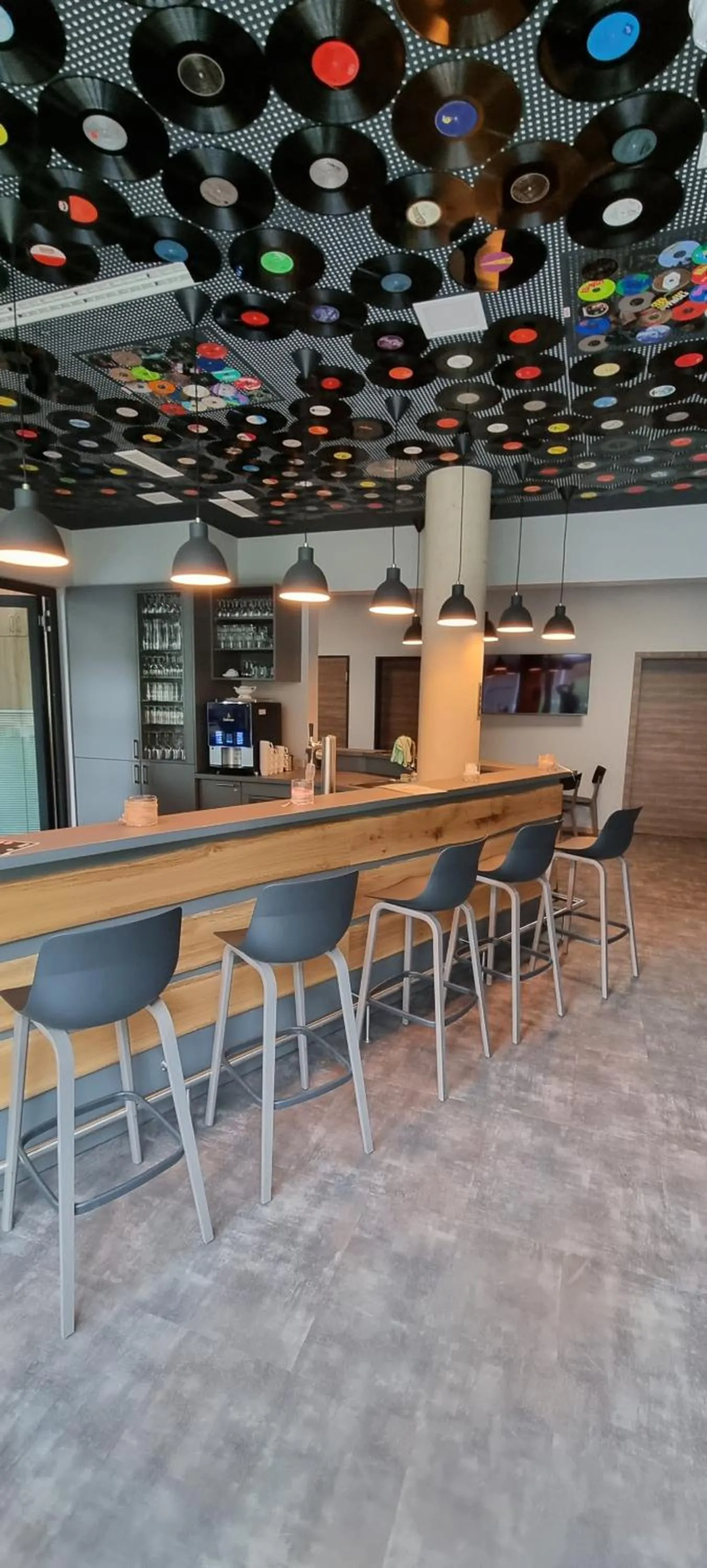 Lounge or bar in Jugendherberge Gemünd Vogelsang