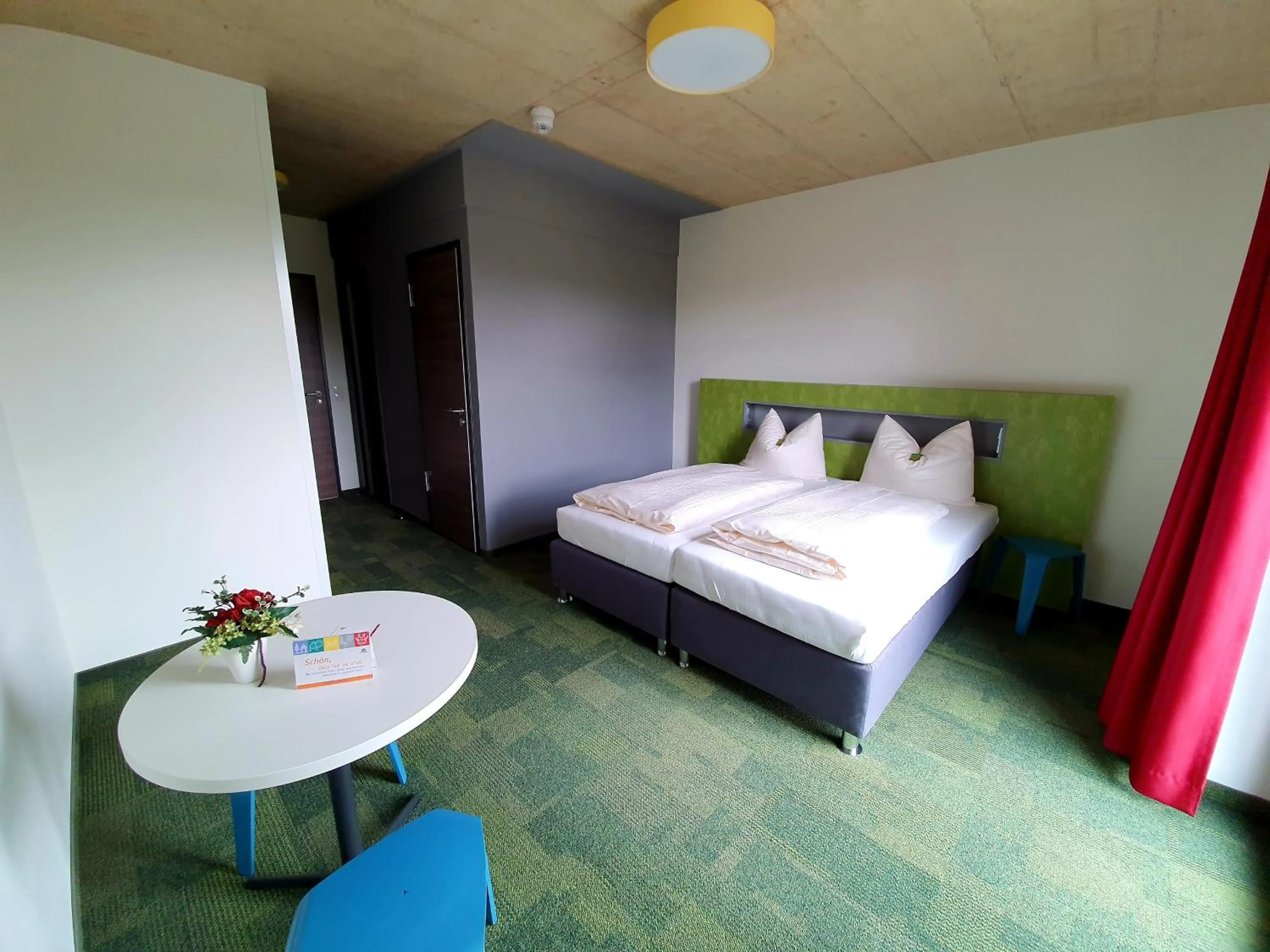 Photo of the whole room, Bed in Jugendherberge Gemünd Vogelsang