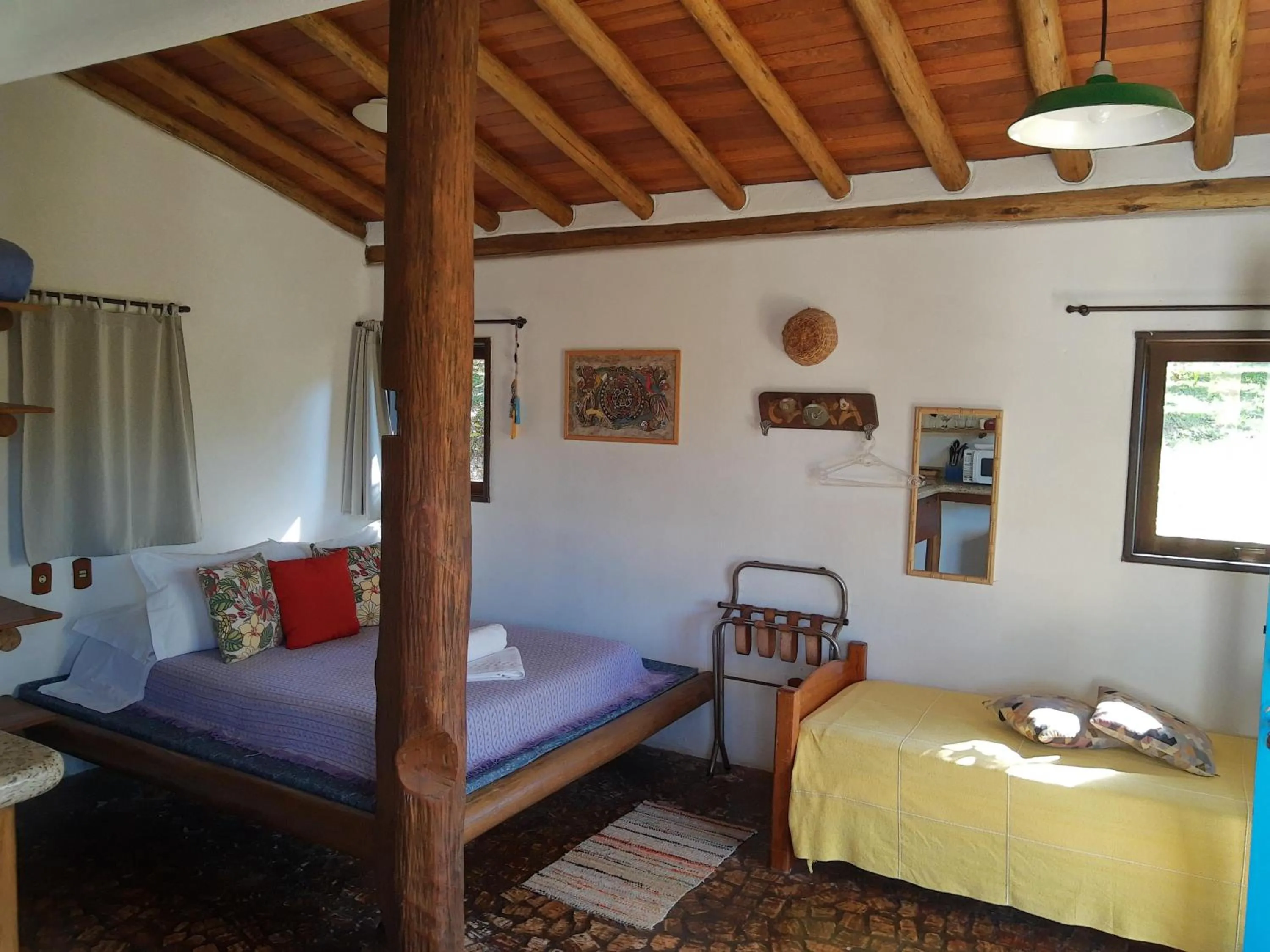 Photo of the whole room, Bed in Pousada Gopak