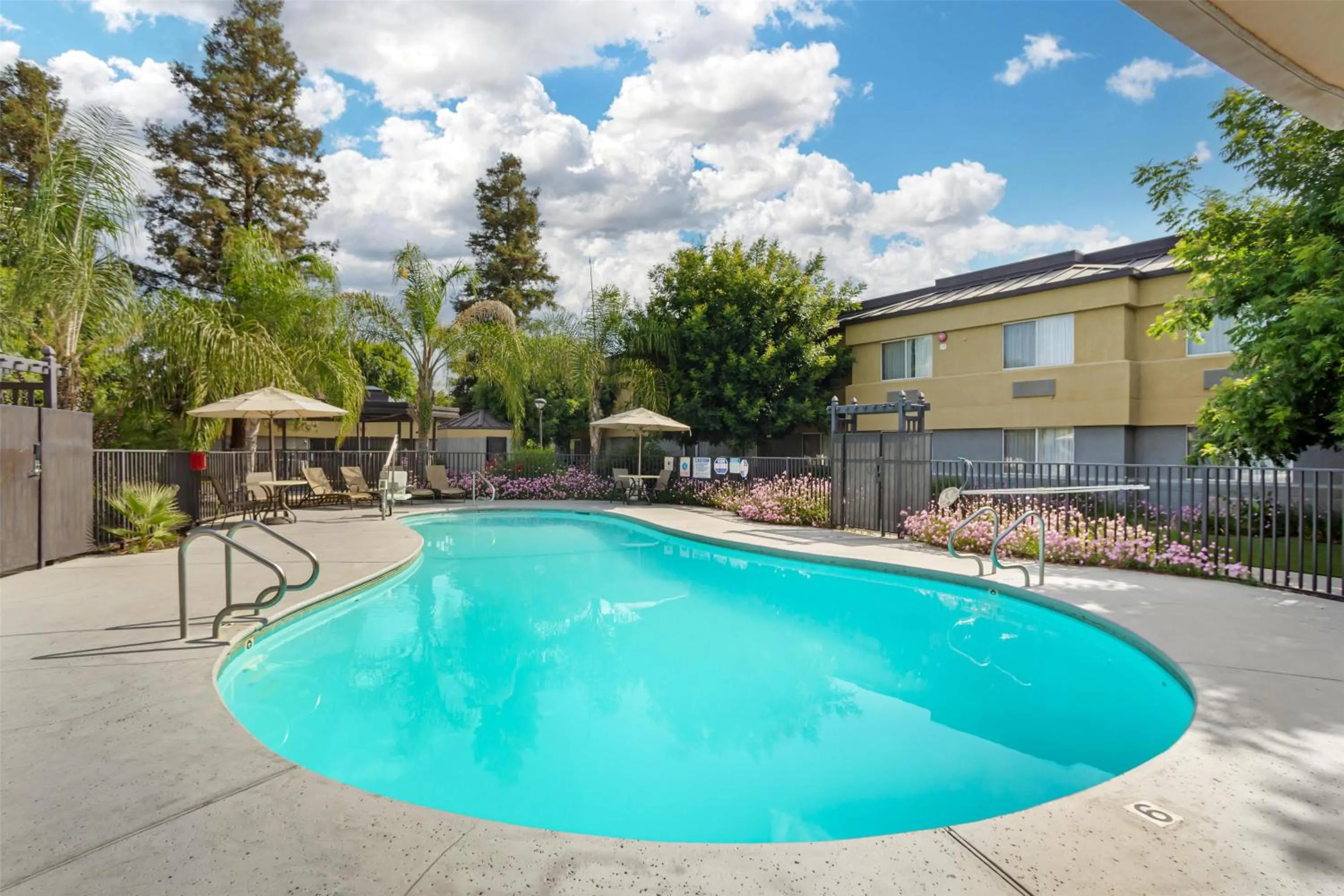 Pool view in Best Western Porterville Inn