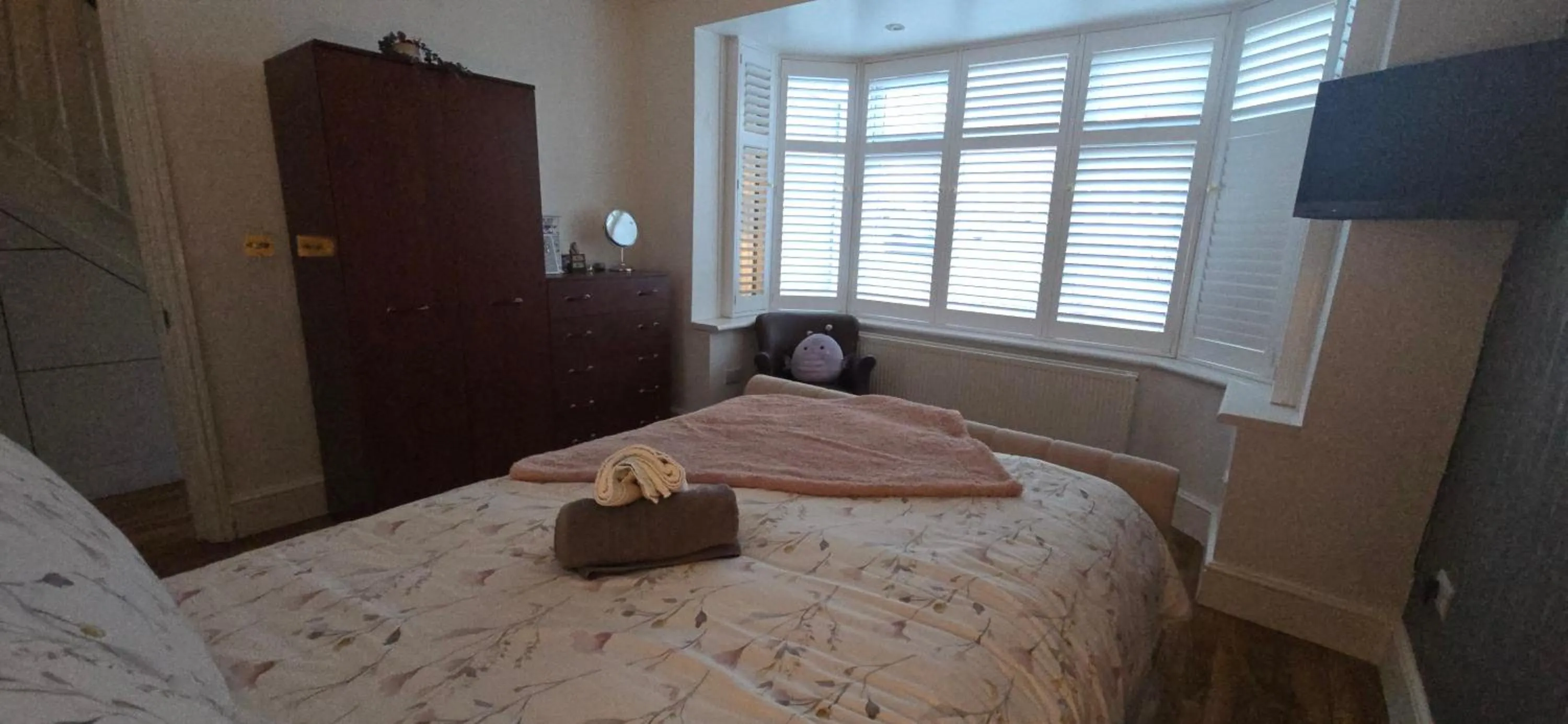 Bed in Apple House Wembley