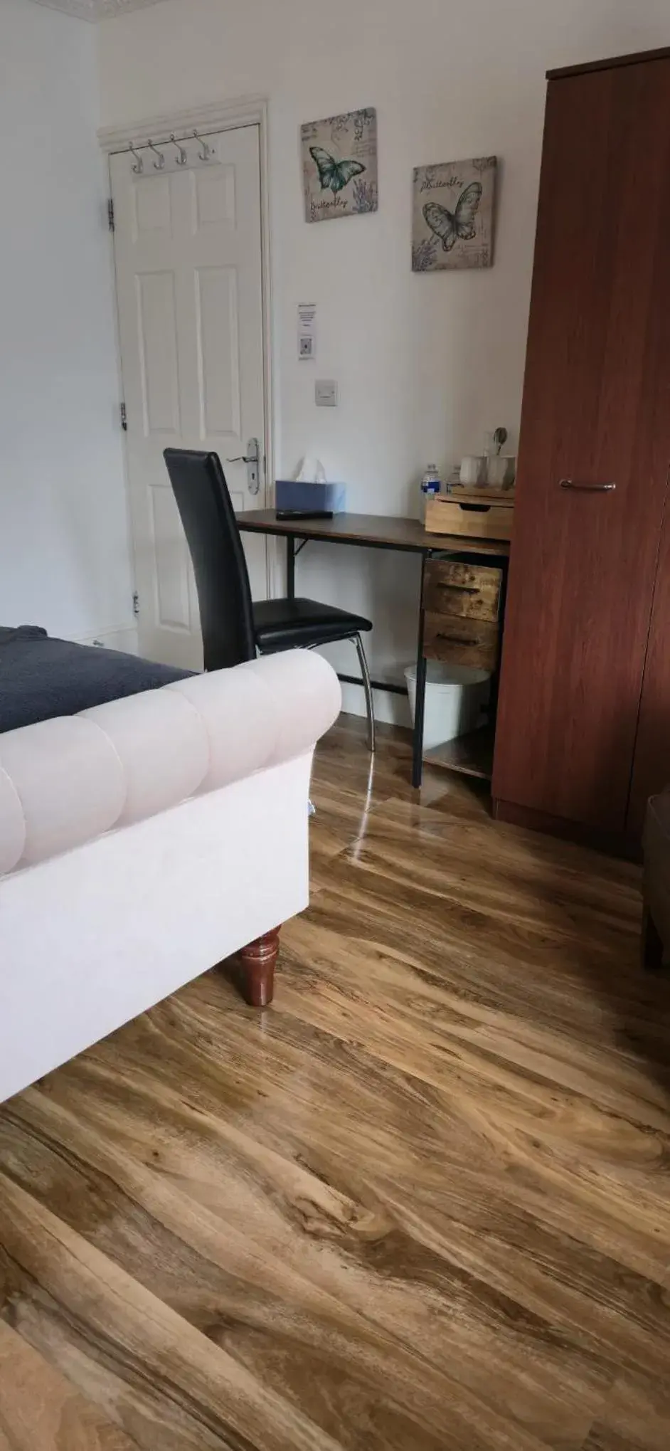 Double Room with Private External Bathroom in Apple House Wembley Double Room with Private External Bathroom in Apple House Wembley