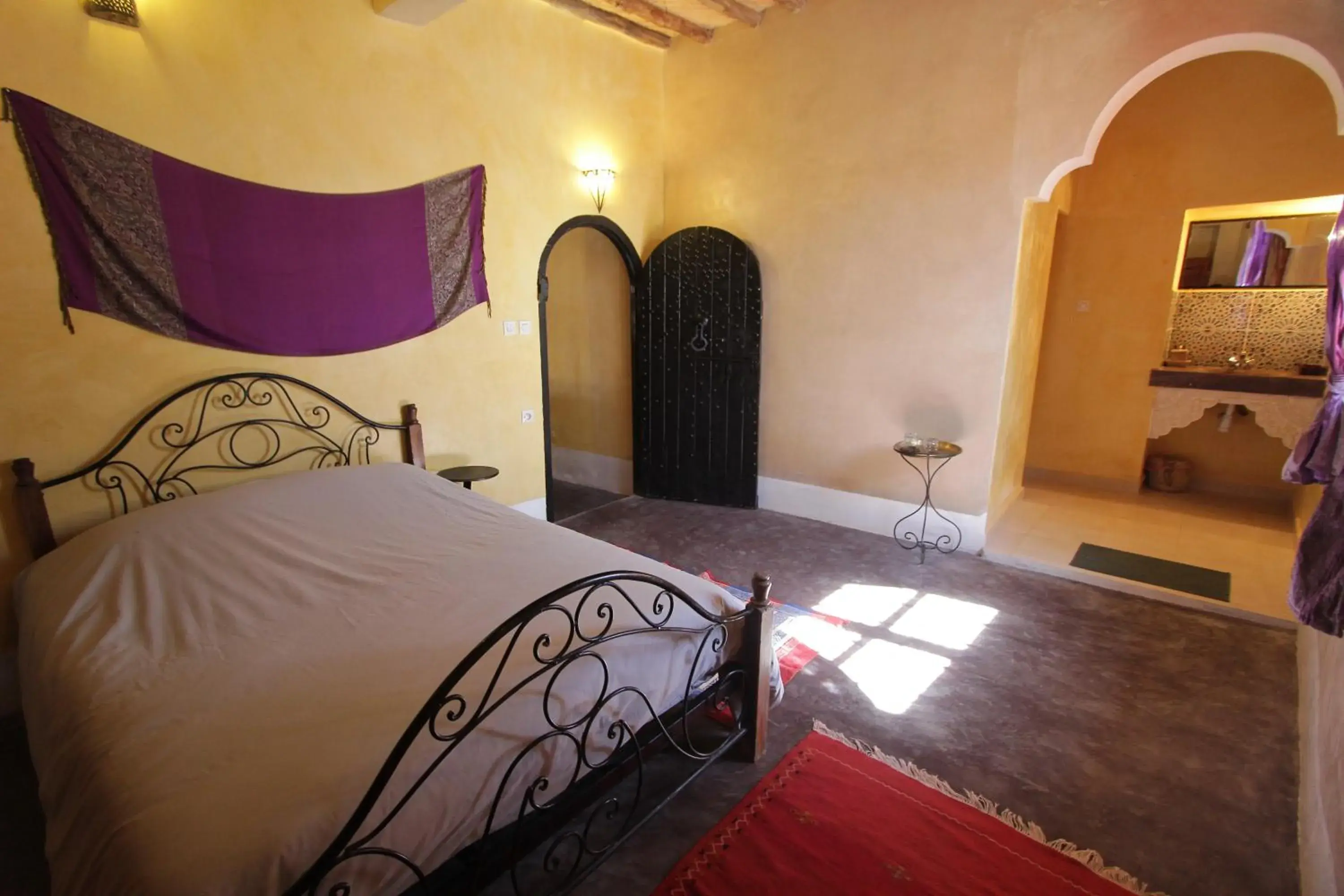 Standard Quadruple Room in kasbah 123 soleil Standard Quadruple Room in kasbah 123 soleil