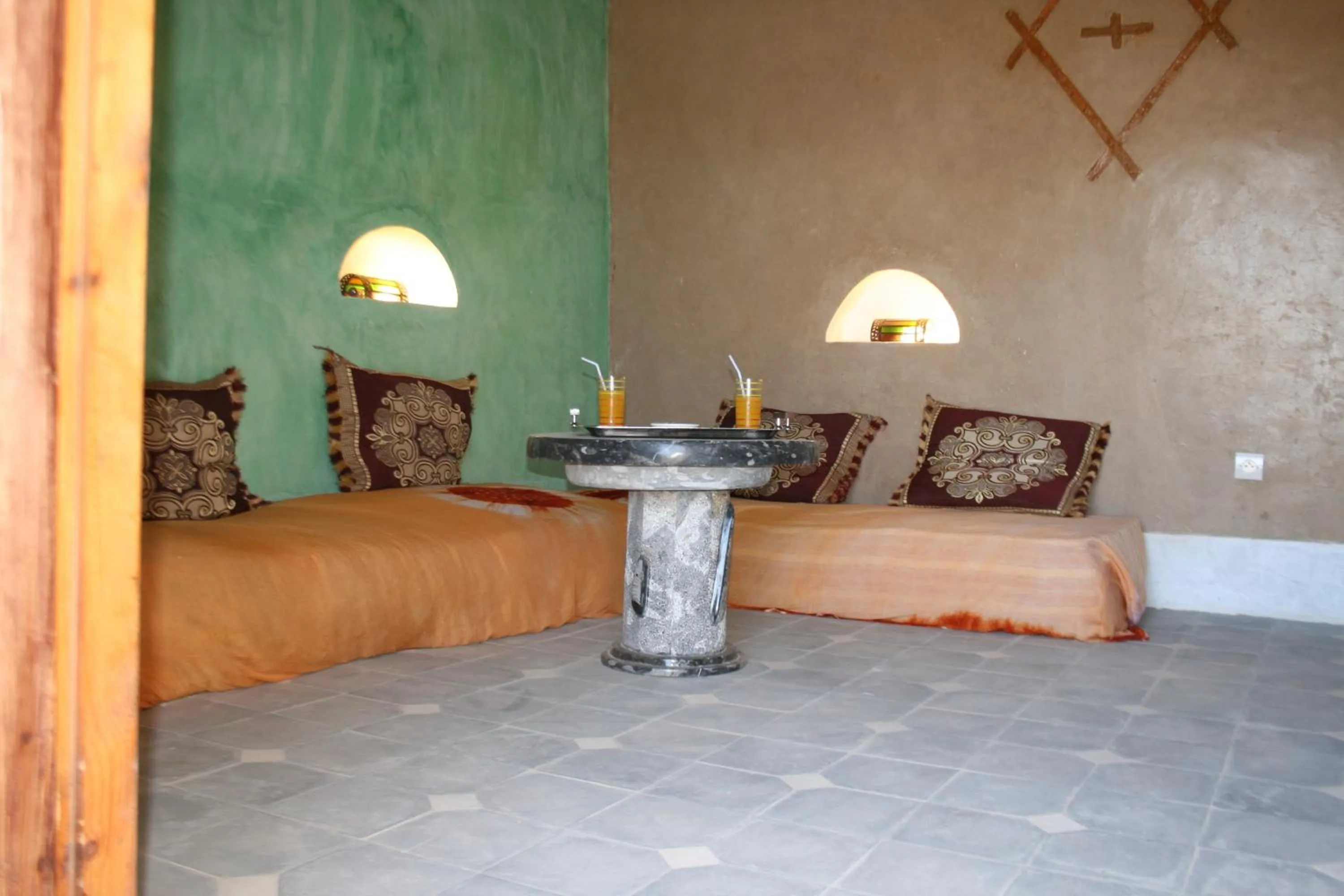 Living room, Bed in kasbah 123 soleil