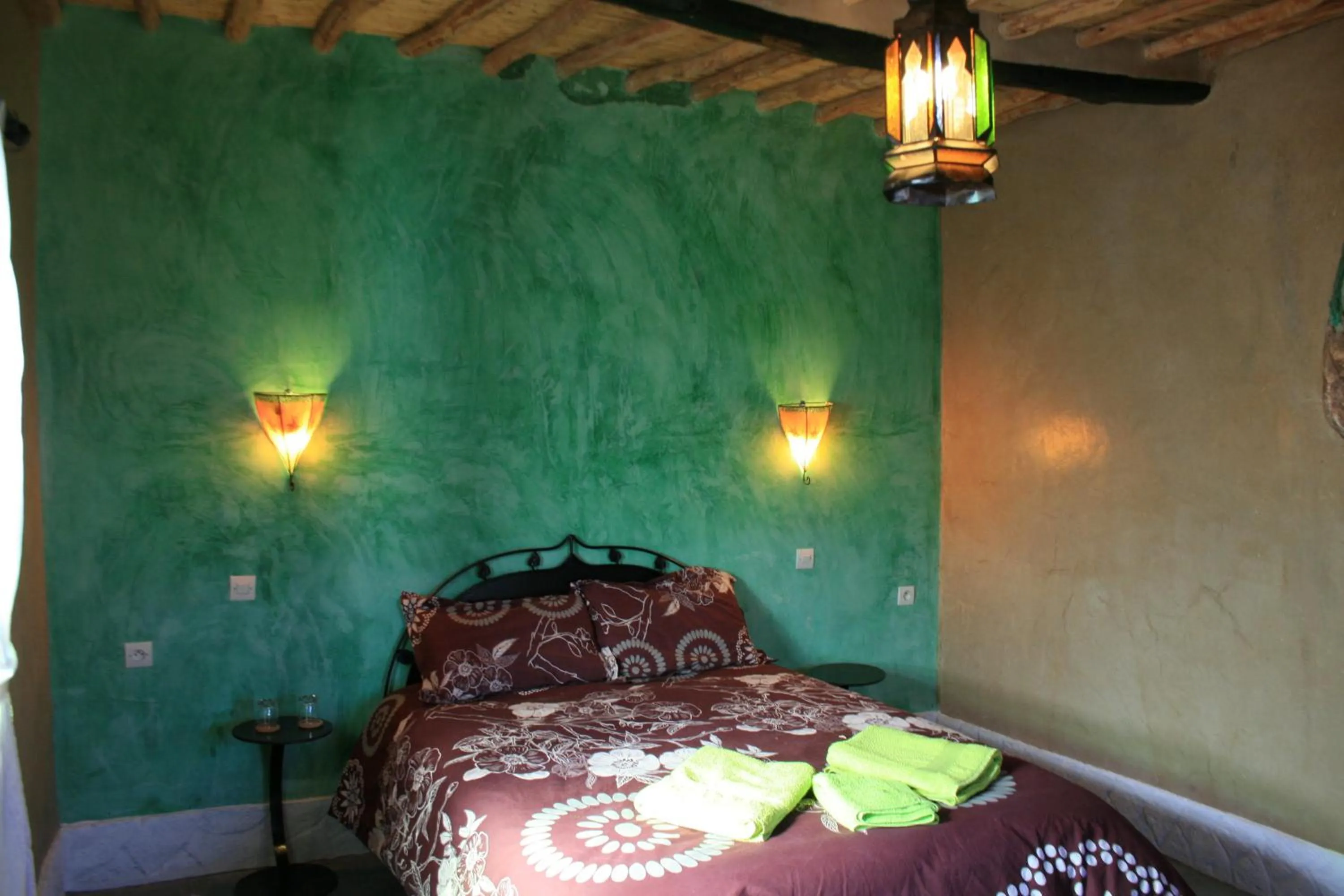 Bedroom, Bed in kasbah 123 soleil