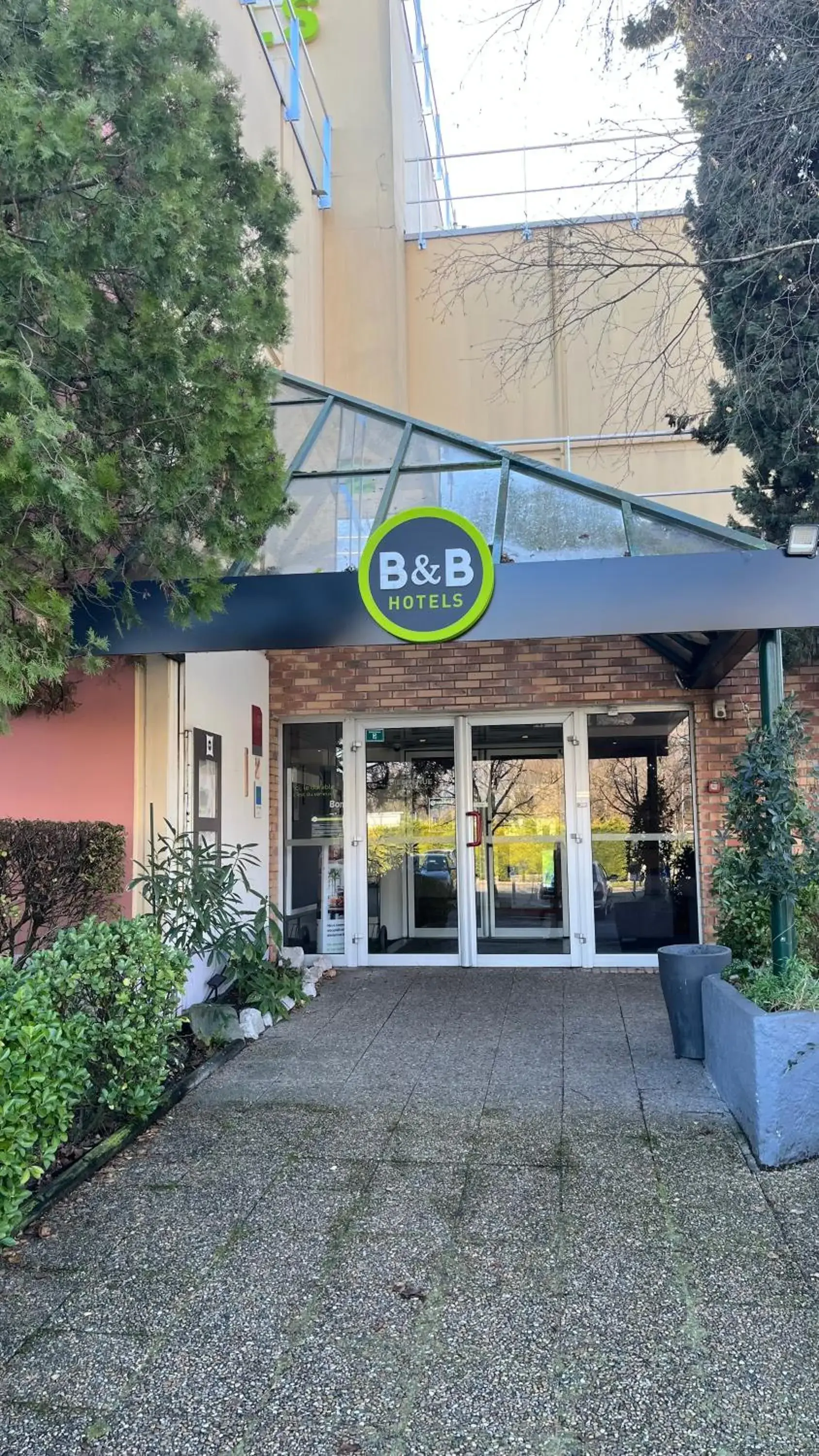 Property building in B&B HOTEL Grenoble Université 2 Property building in B&B HOTEL Grenoble Université 2