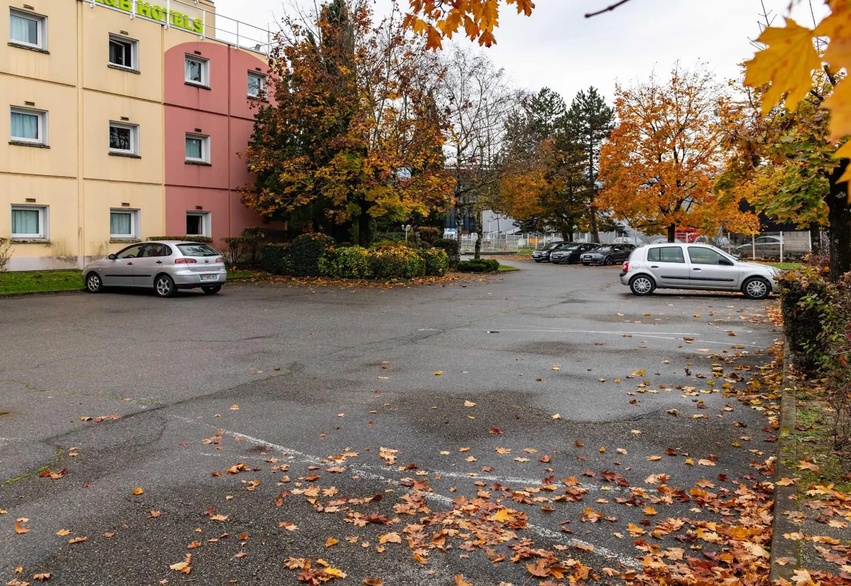 Property building in B&B HOTEL Grenoble Université 2 Property building in B&B HOTEL Grenoble Université 2