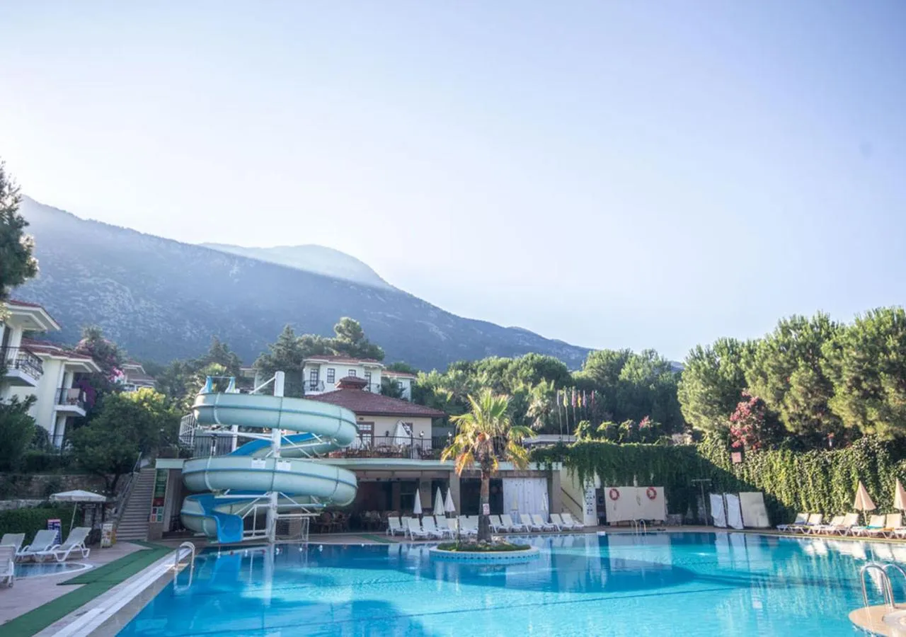 Garden in Hotel Greenland - All Inclusive