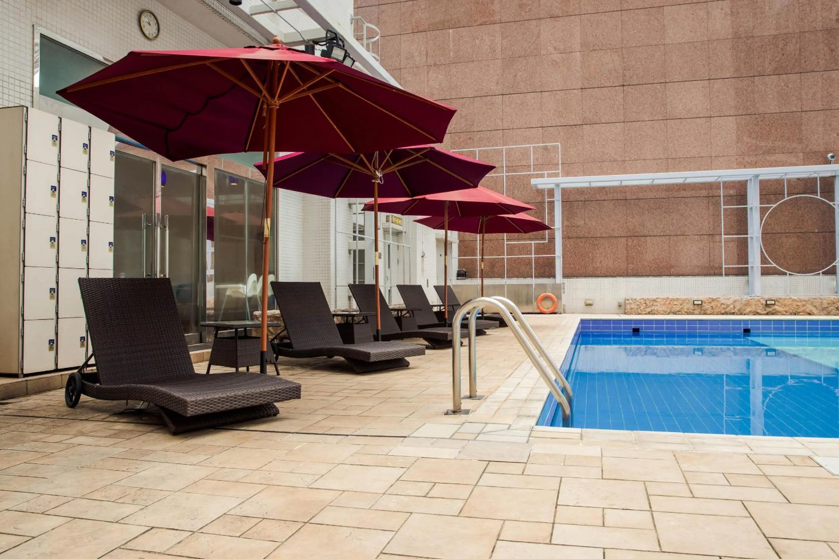 Swimming pool in Garden View Hong Kong