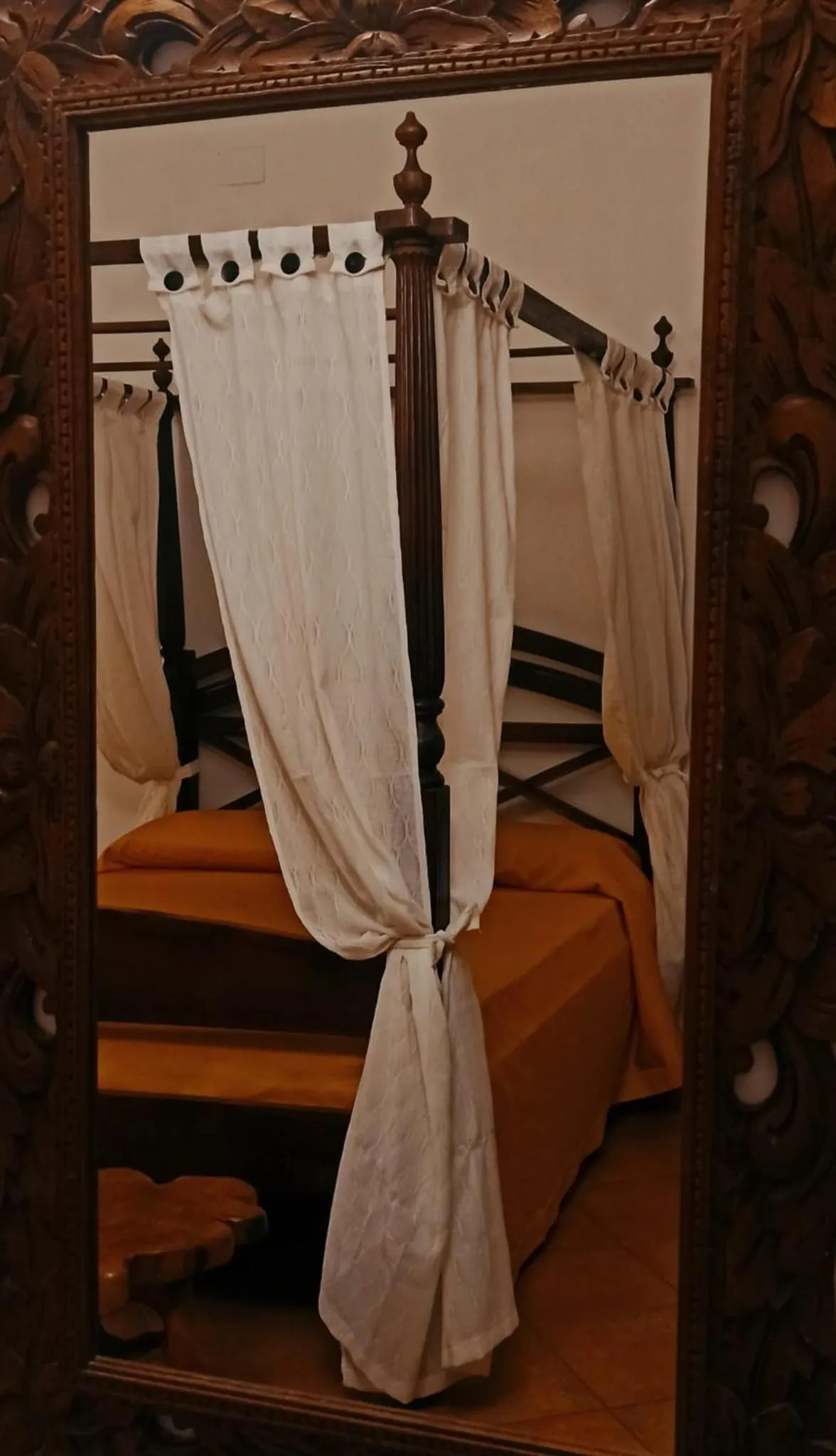 Bed in Donnaciccina Accomodation