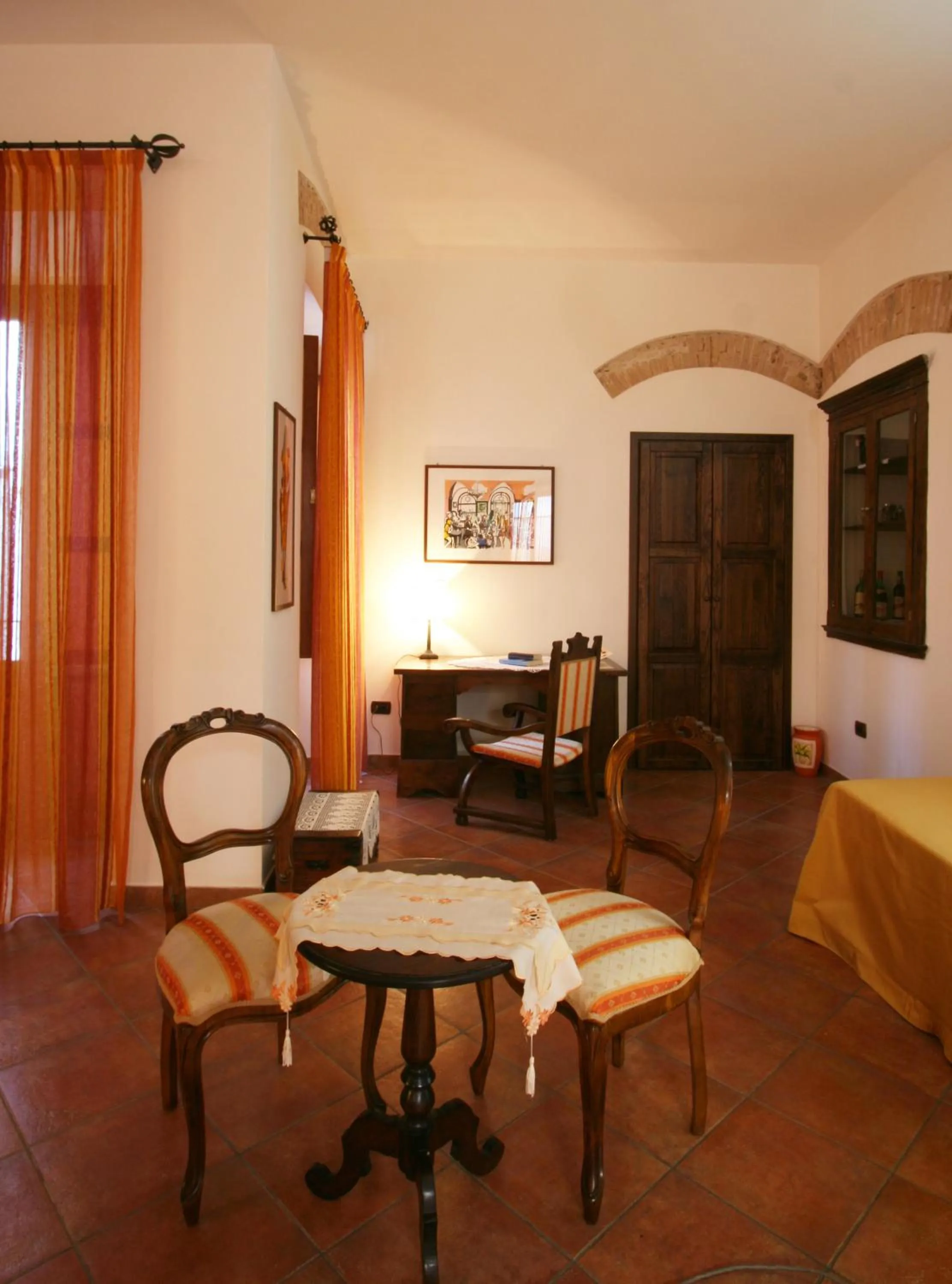 Decorative detail in Donnaciccina Accomodation