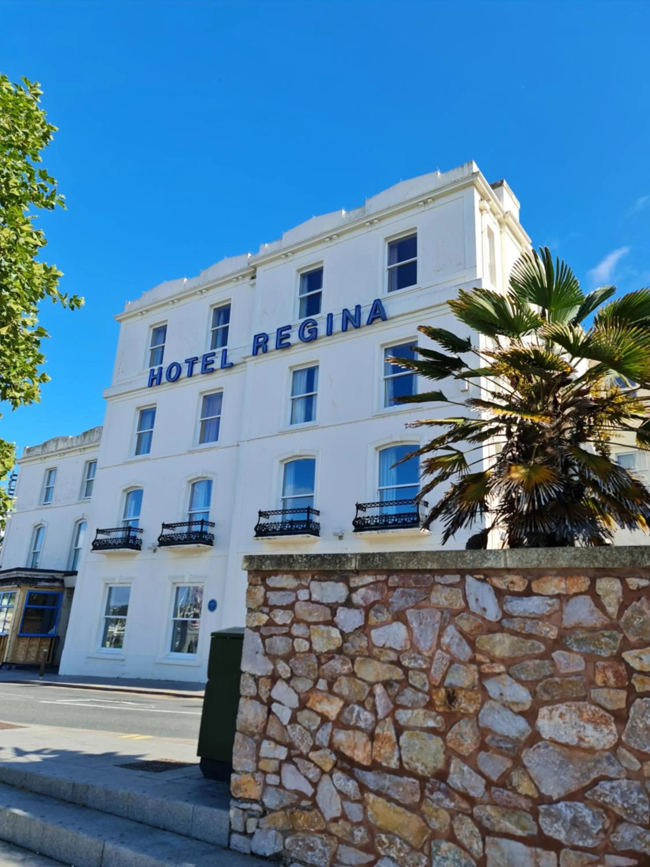 Property building in Regina Hotel