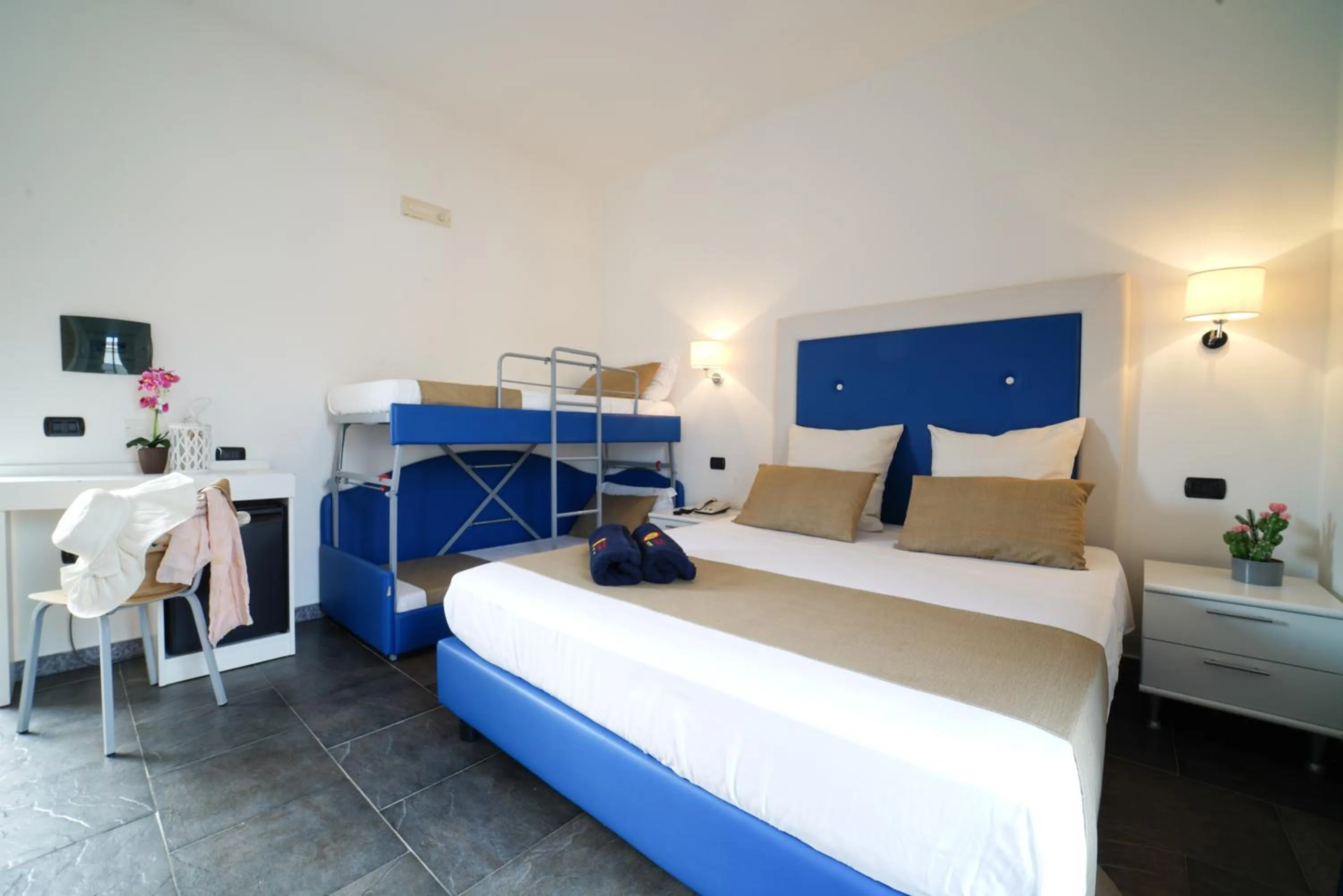 Bedroom, Bed in Villaggio Spiagge Rosse