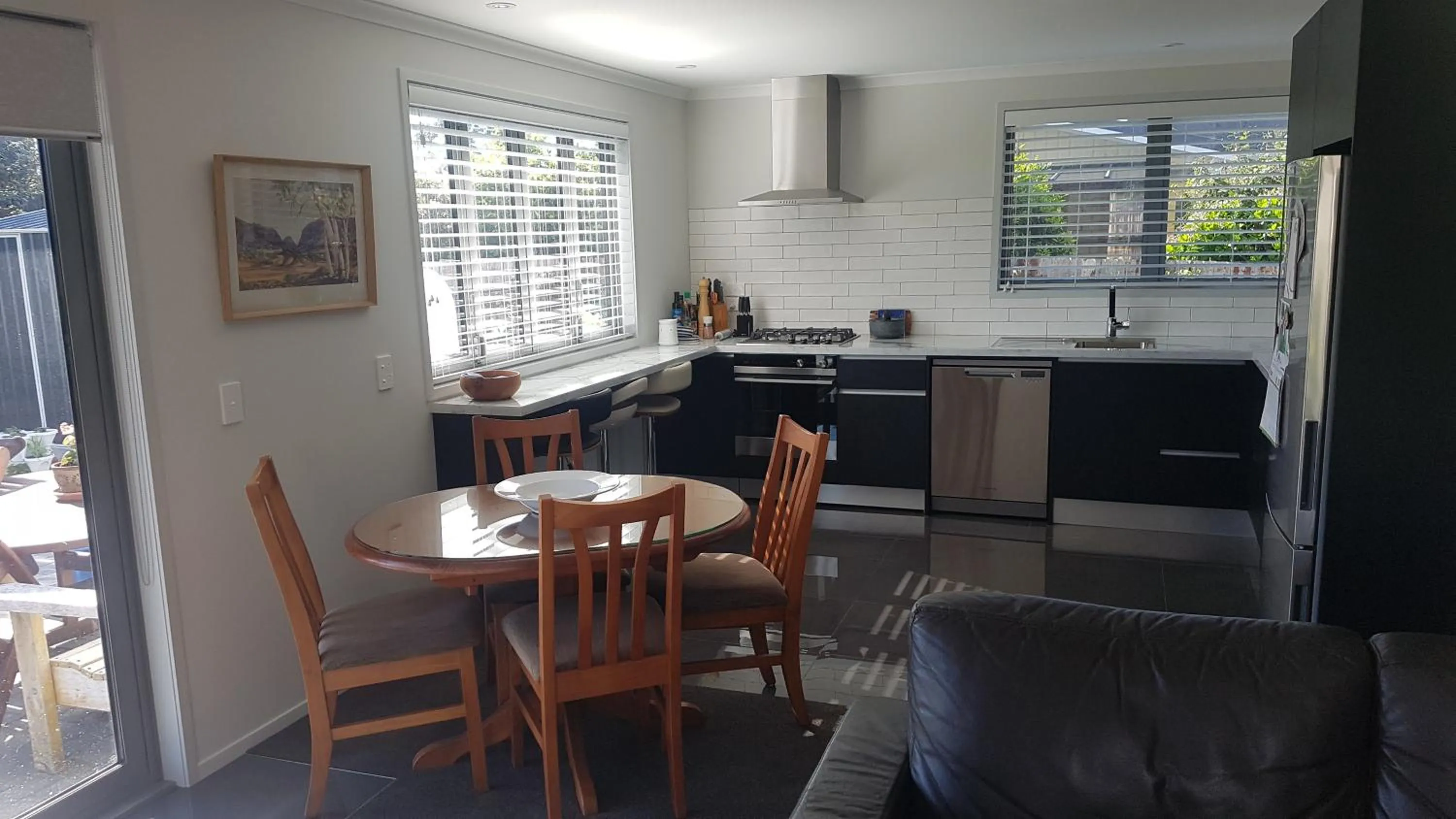 Kitchen or kitchenette in Purakau Bed & Breakfast