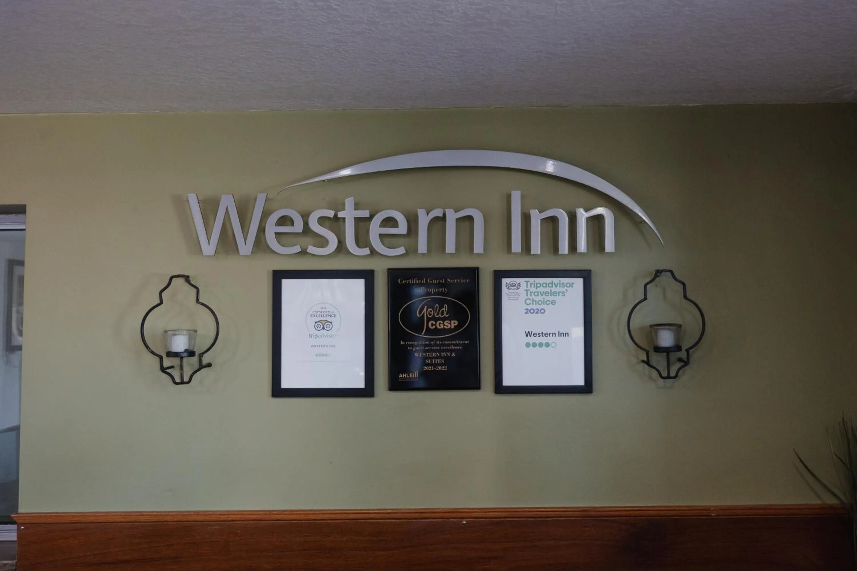 Lobby or reception in Old Town Western Inn