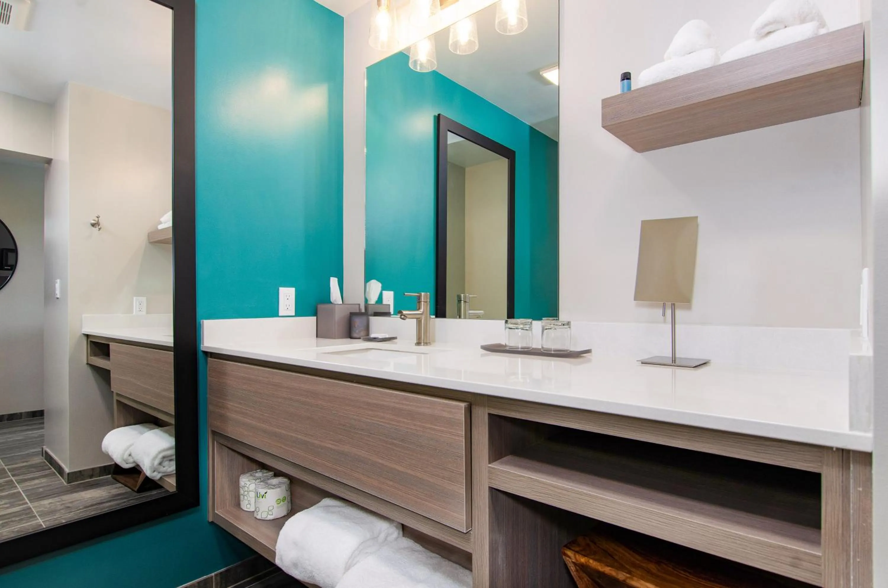 Bathroom in The Independence Hotel