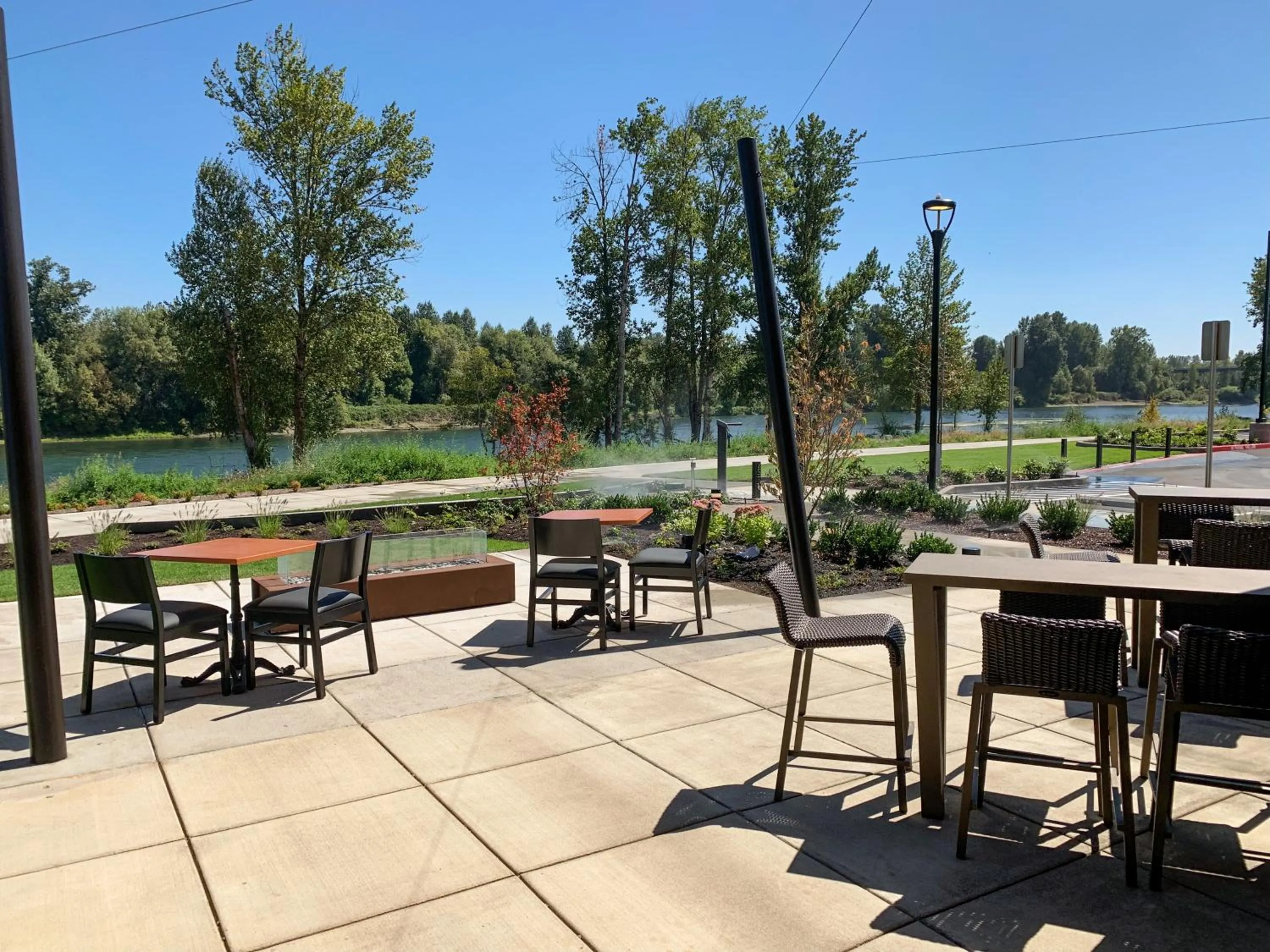 Patio in The Independence Hotel
